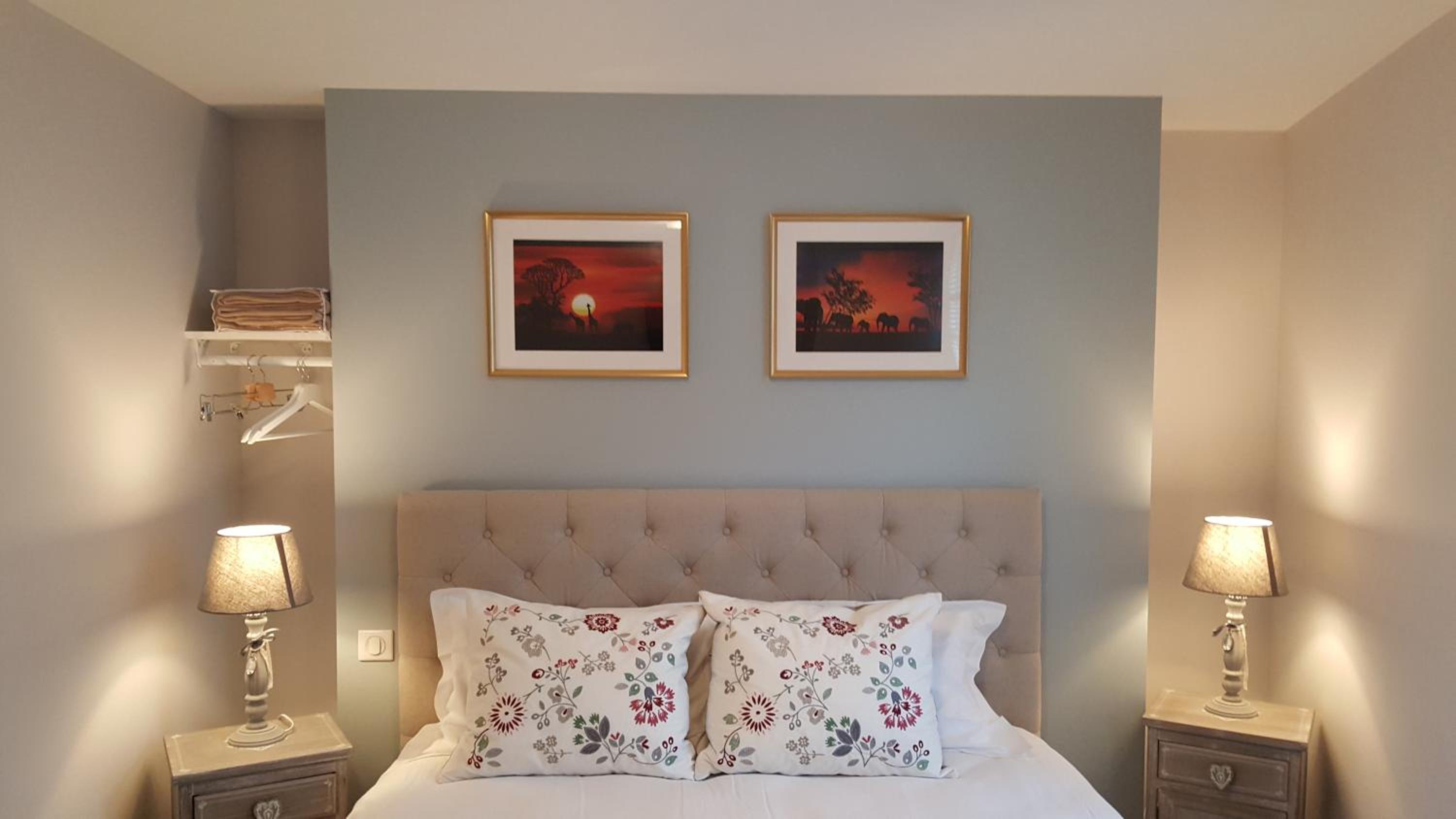 Standard Queen Room