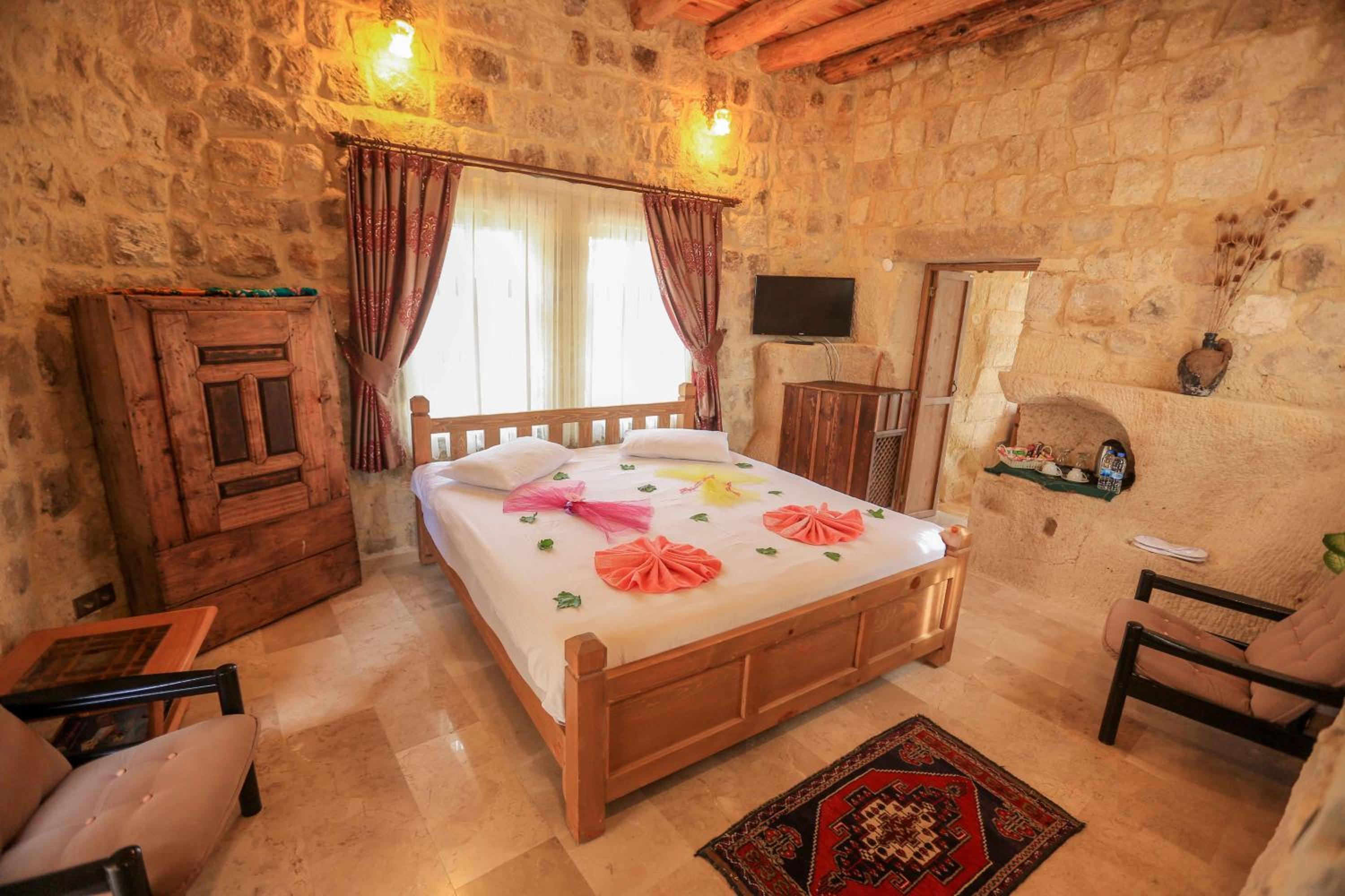 Superior Double Room - Photo 1
