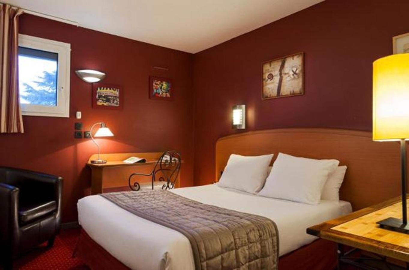 Double Room - Photo 3