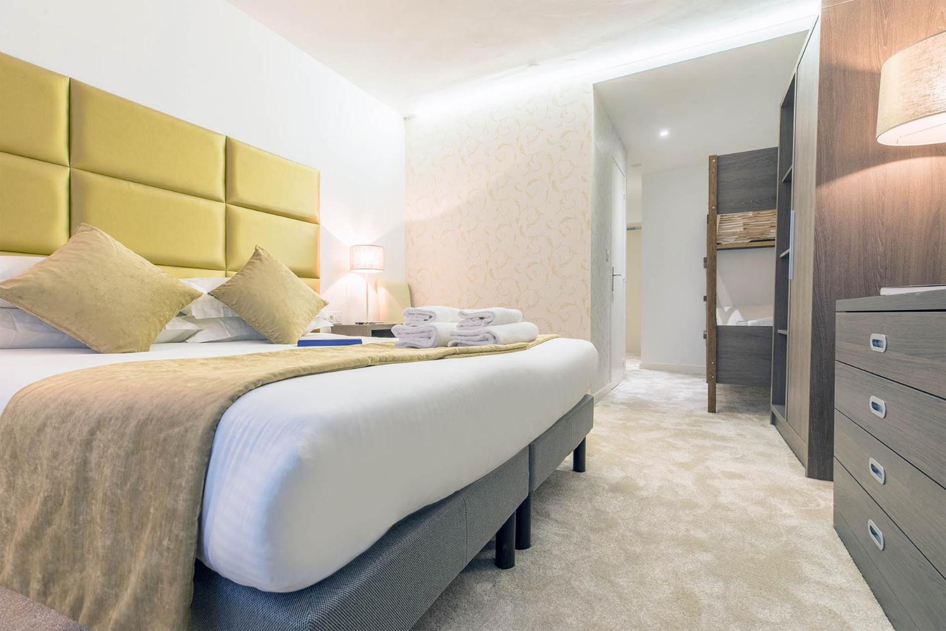 Superior Triple Room