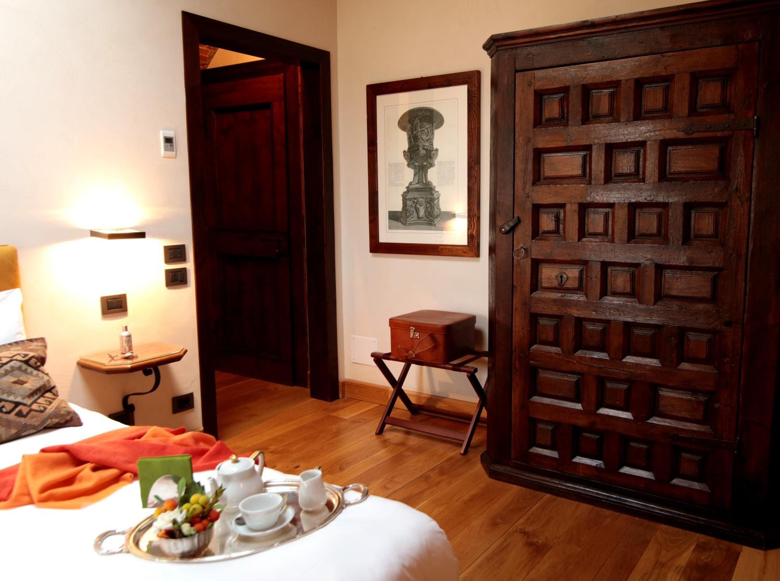 Superior Double or Twin Room - Photo 1