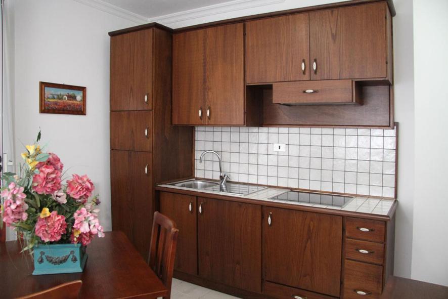 One-Bedroom Apartment (3 Adults) photo 3