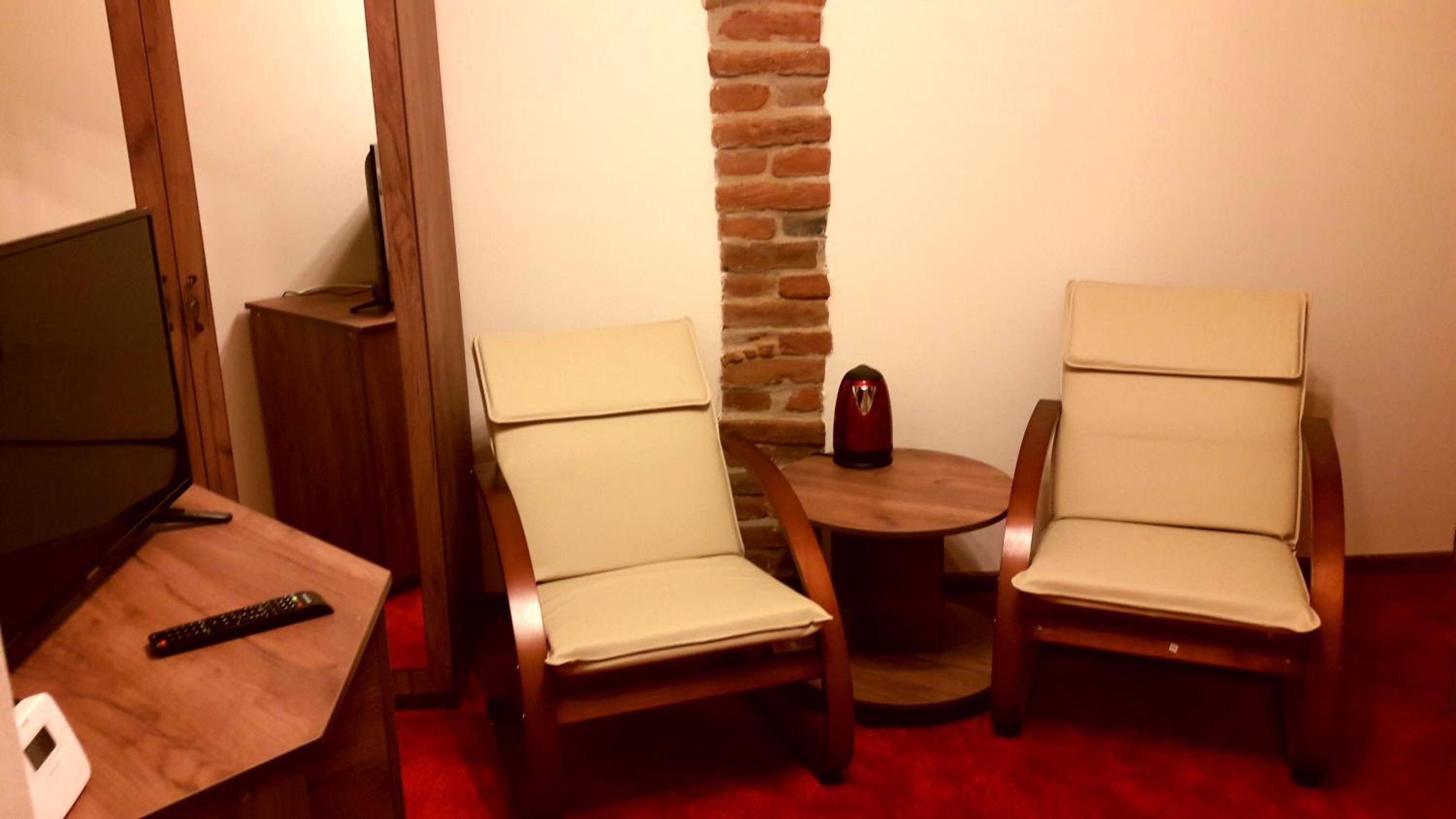 Double Room - Photo 34