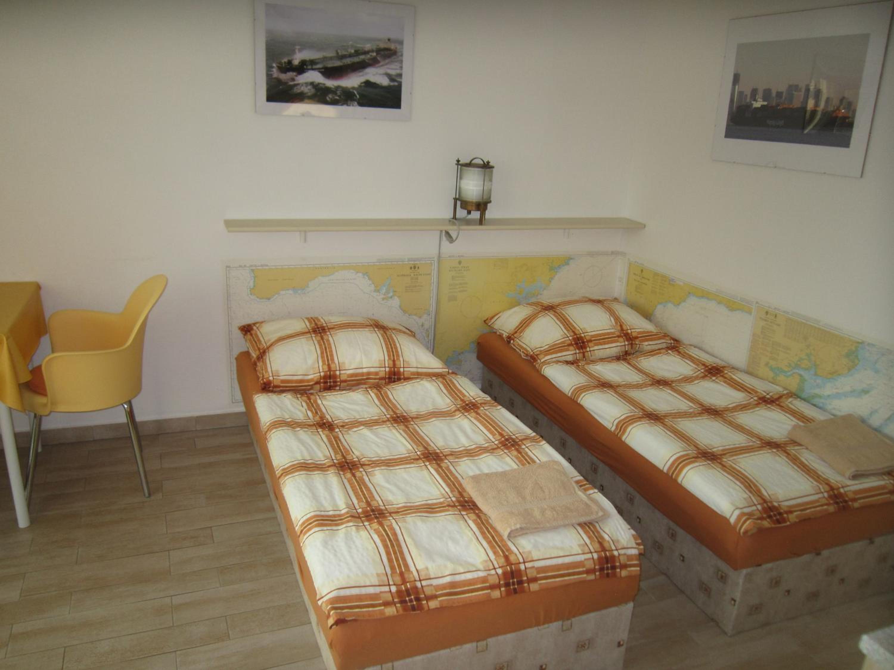 Apartment - Photo 11