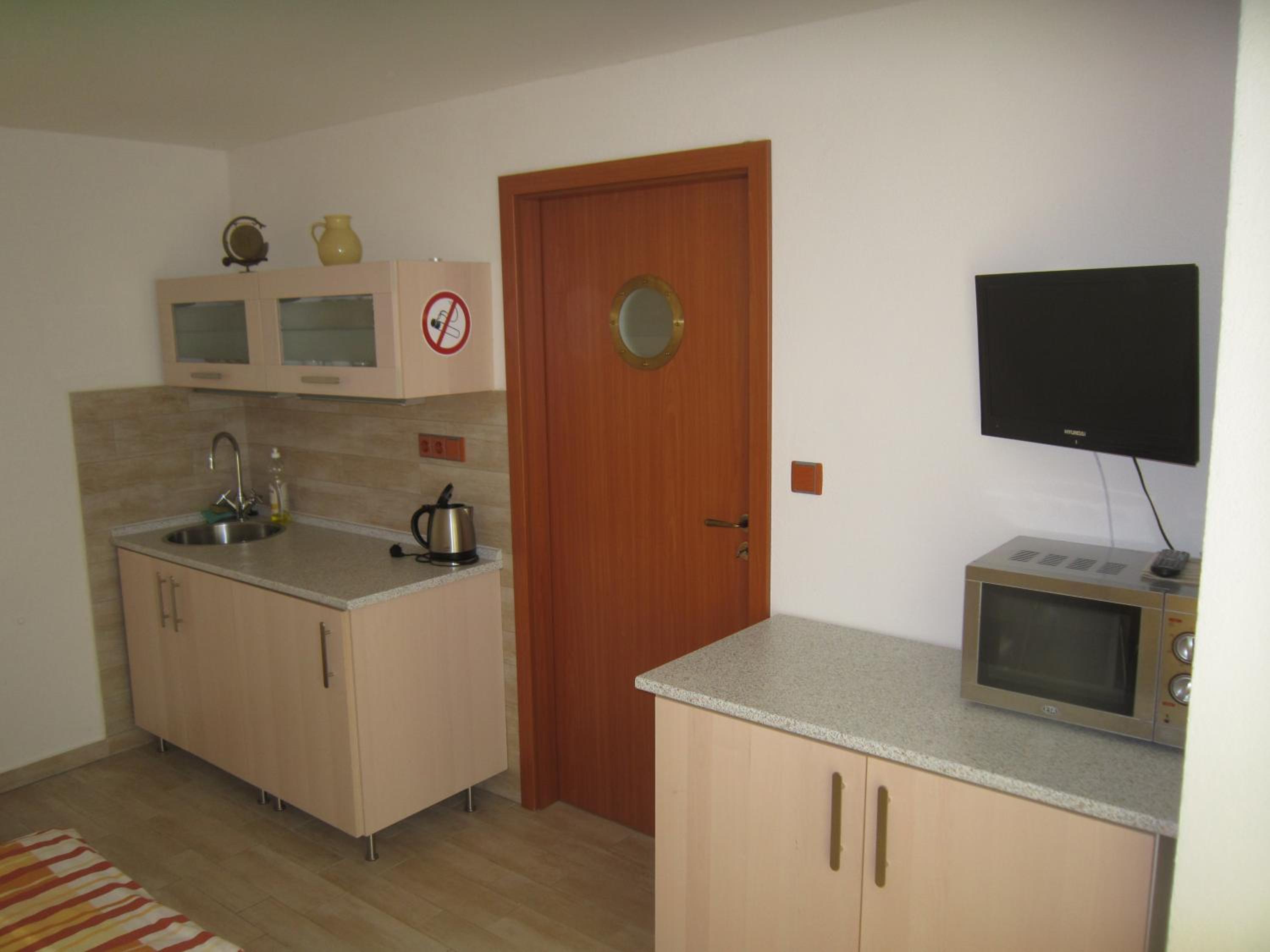 Apartment - Photo 3