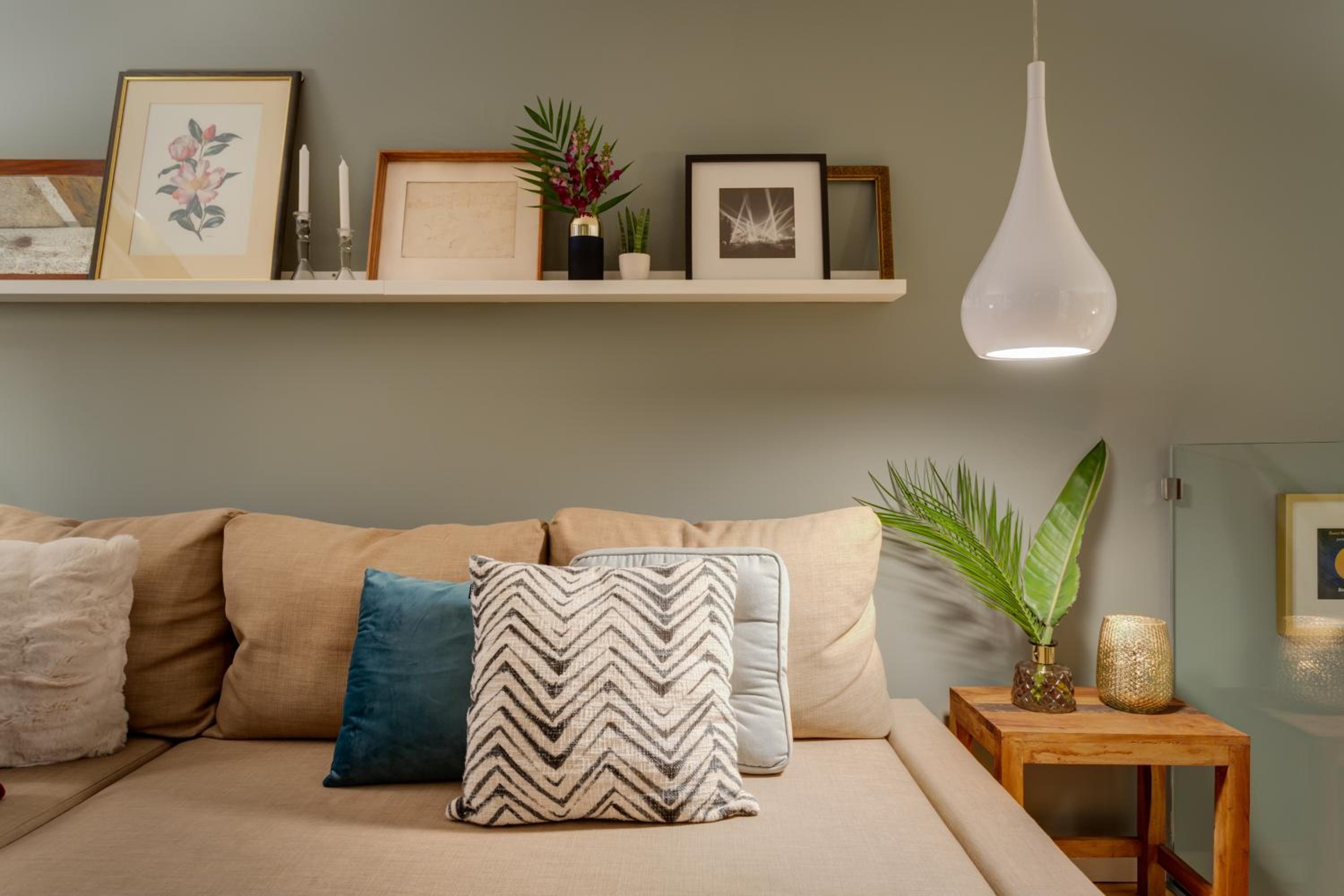 One-Bedroom Apartment - Photo 3