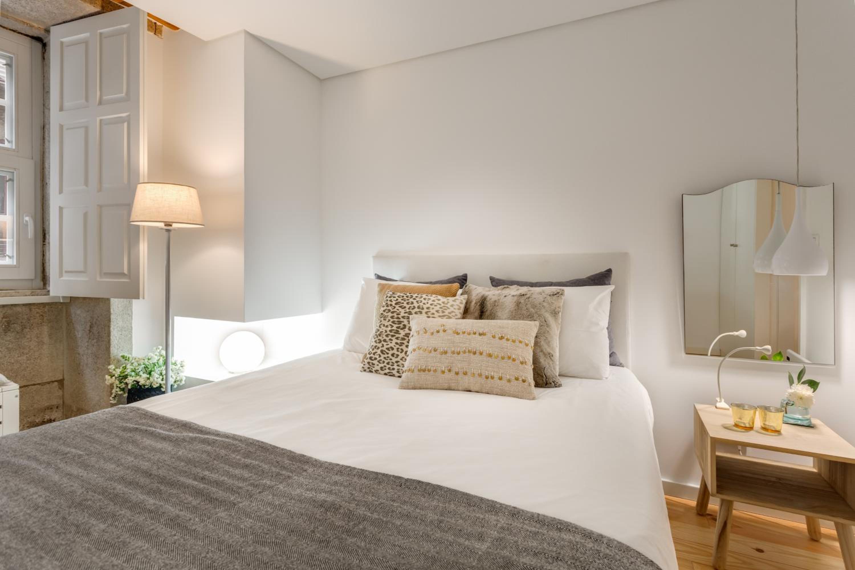 One-Bedroom Apartment - Photo 42