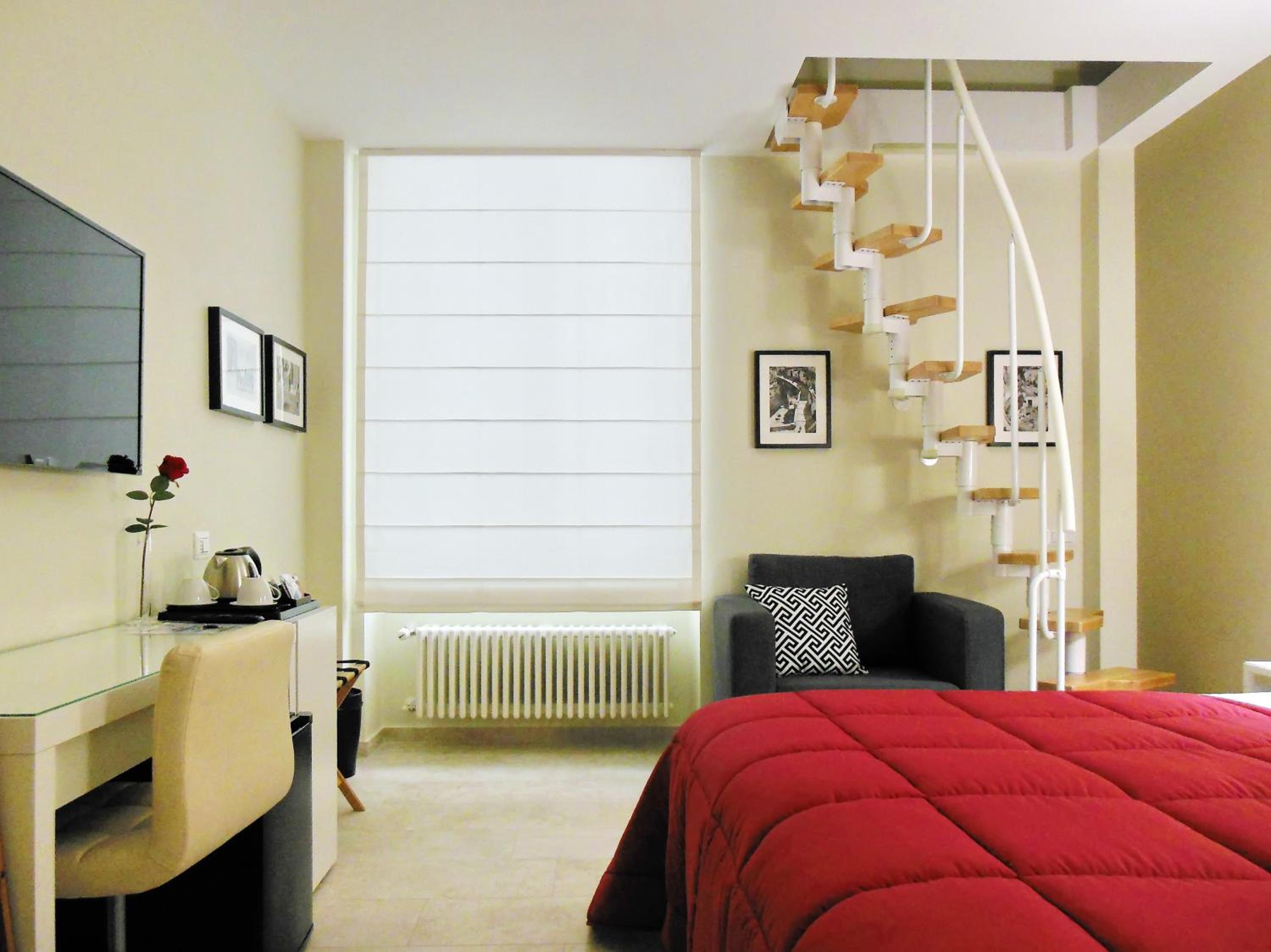 Deluxe Triple Room - Photo 1