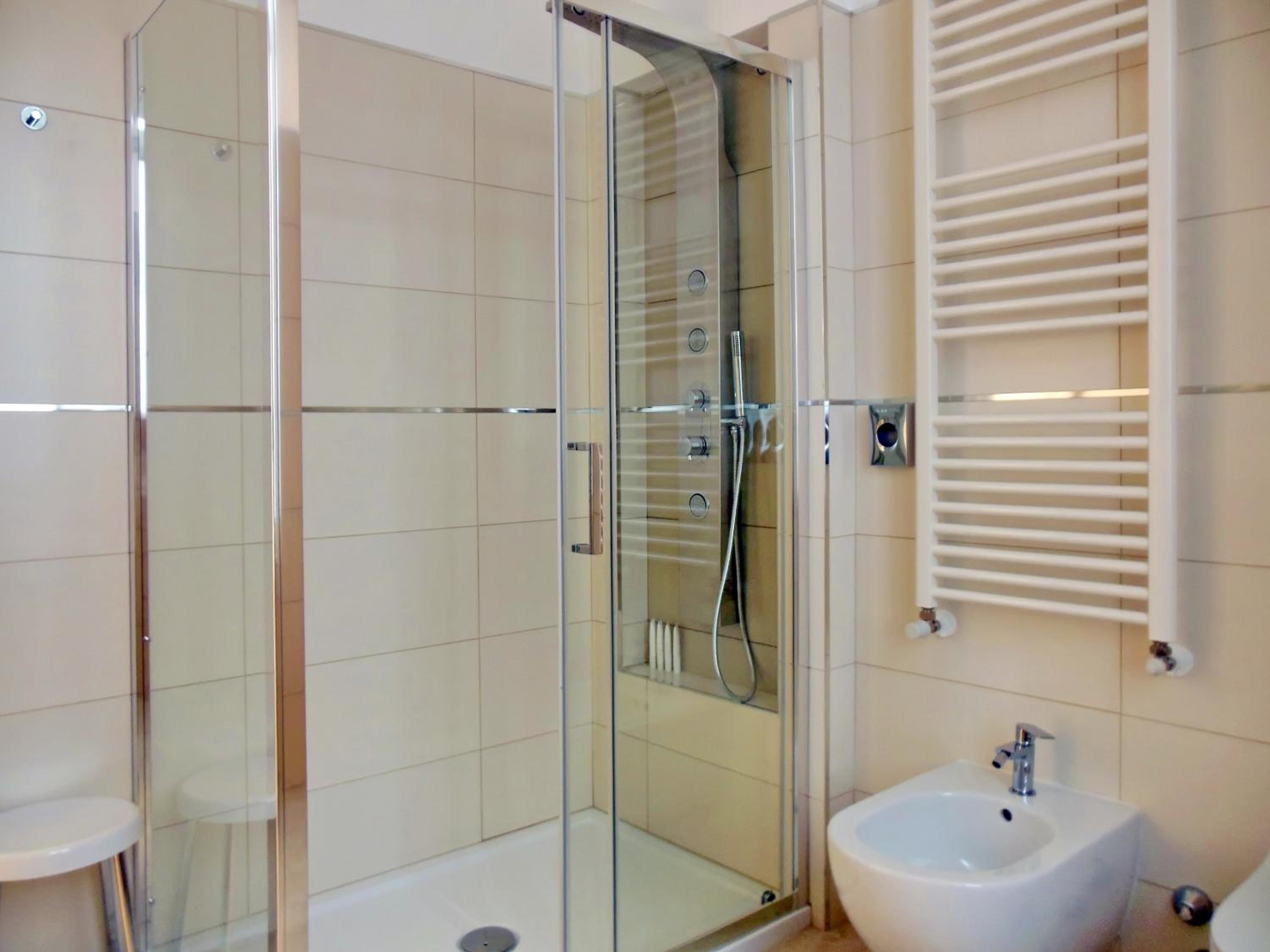 Deluxe Triple Room - Photo 2