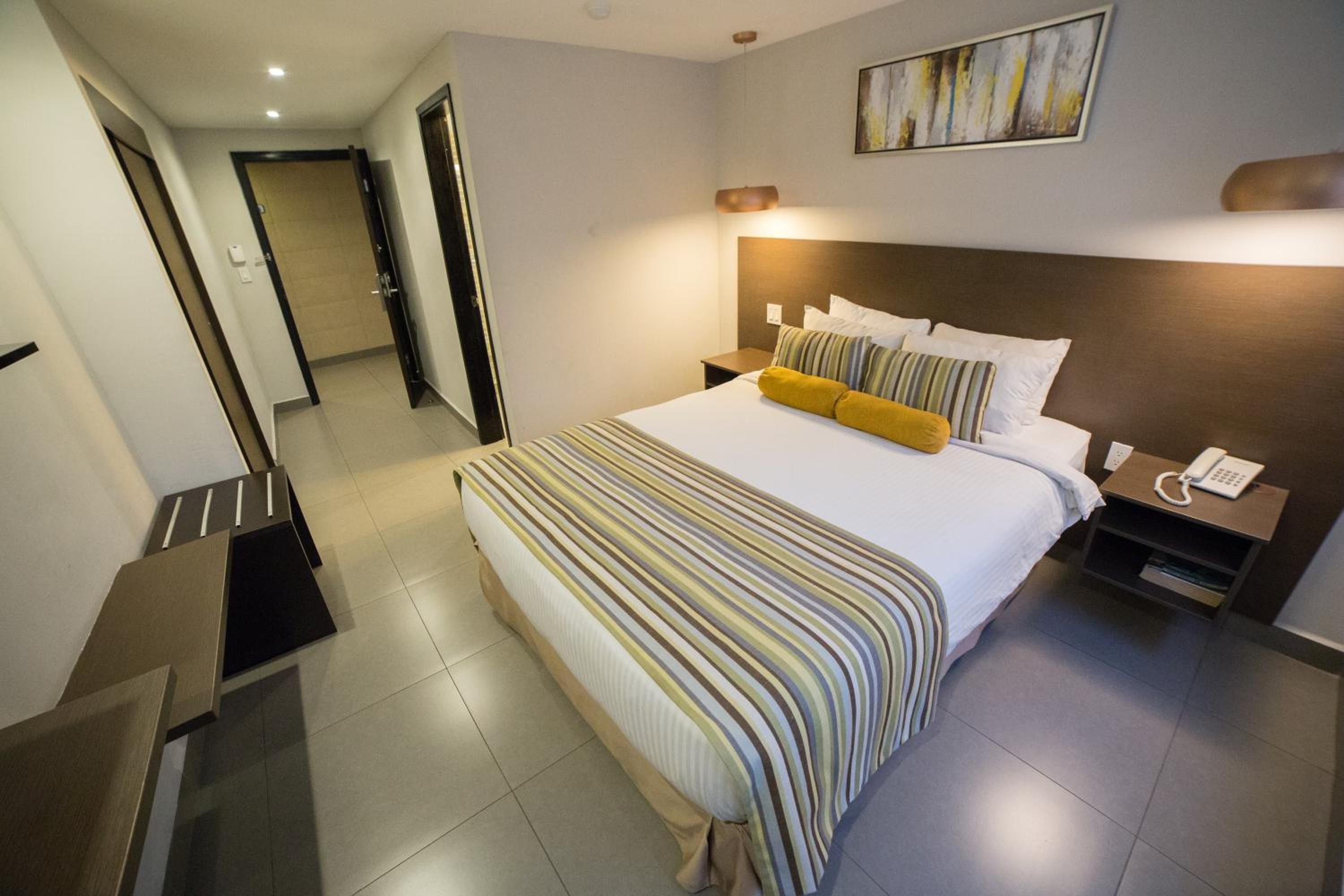 Queen Room