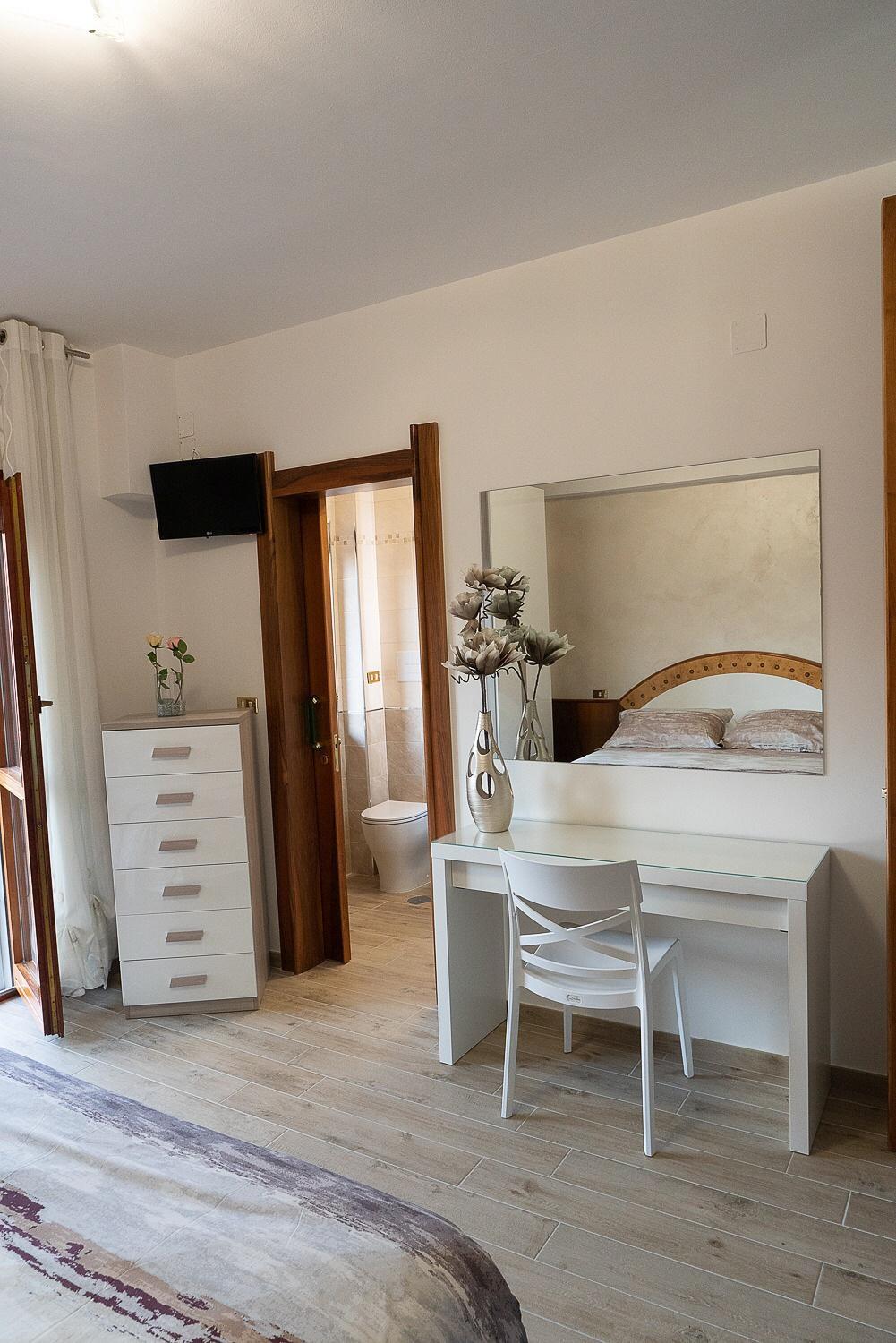 Comfort Triple Room - Photo 1