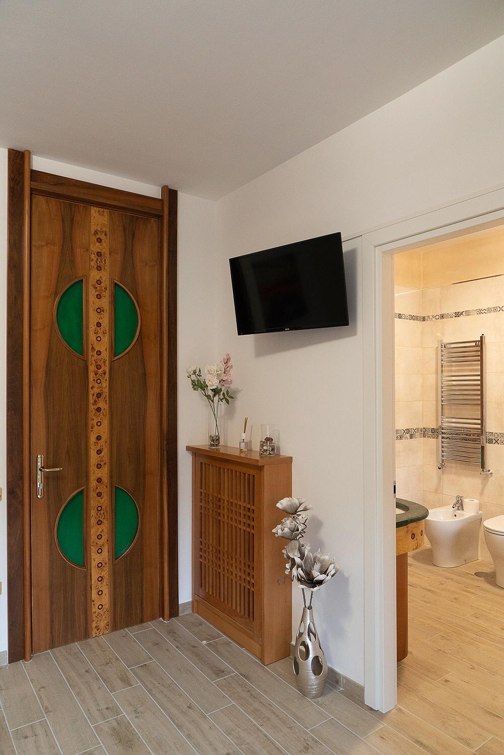 Quadruple Room with Private Bathroom - Photo 3