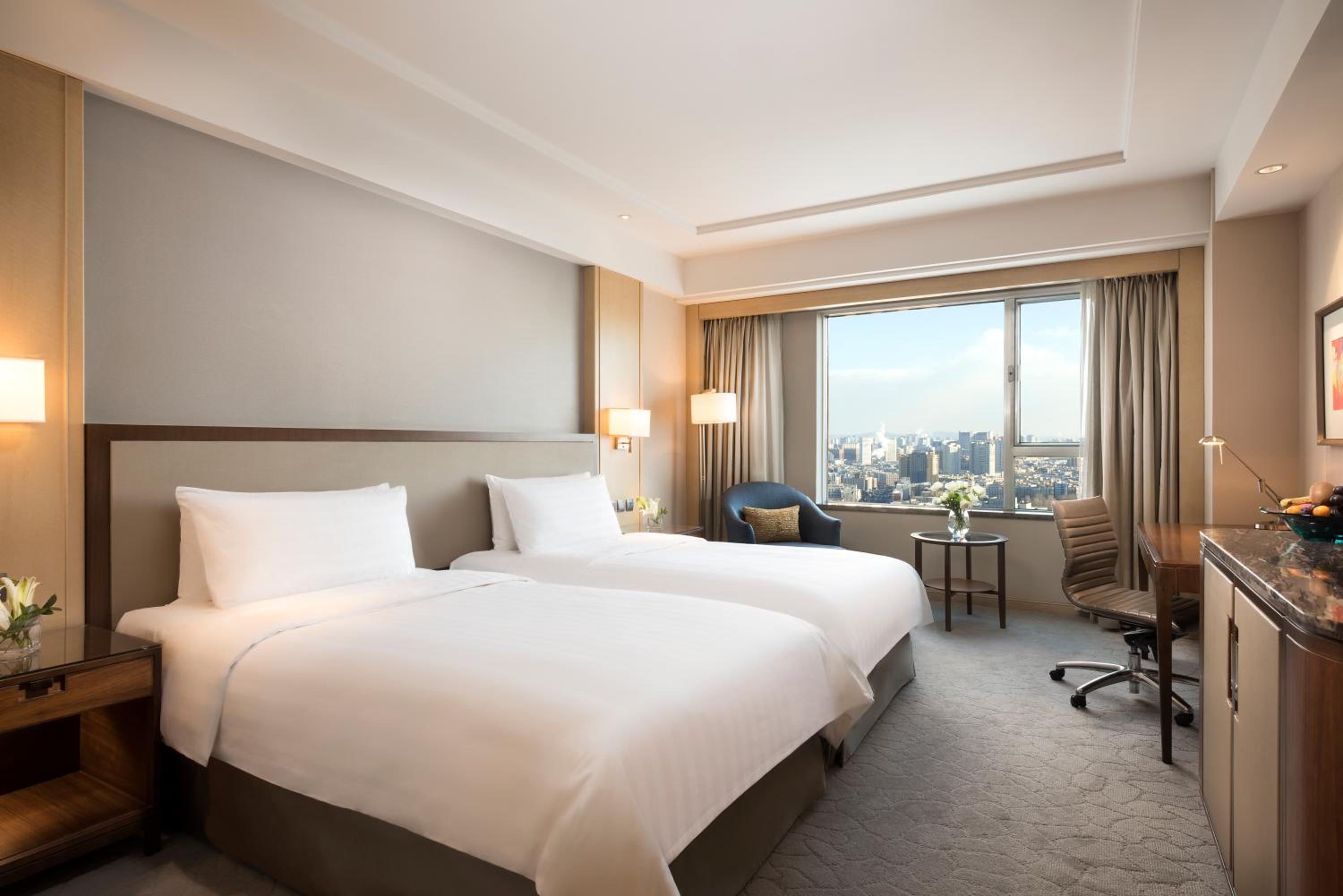Deluxe Twin Room photo 2