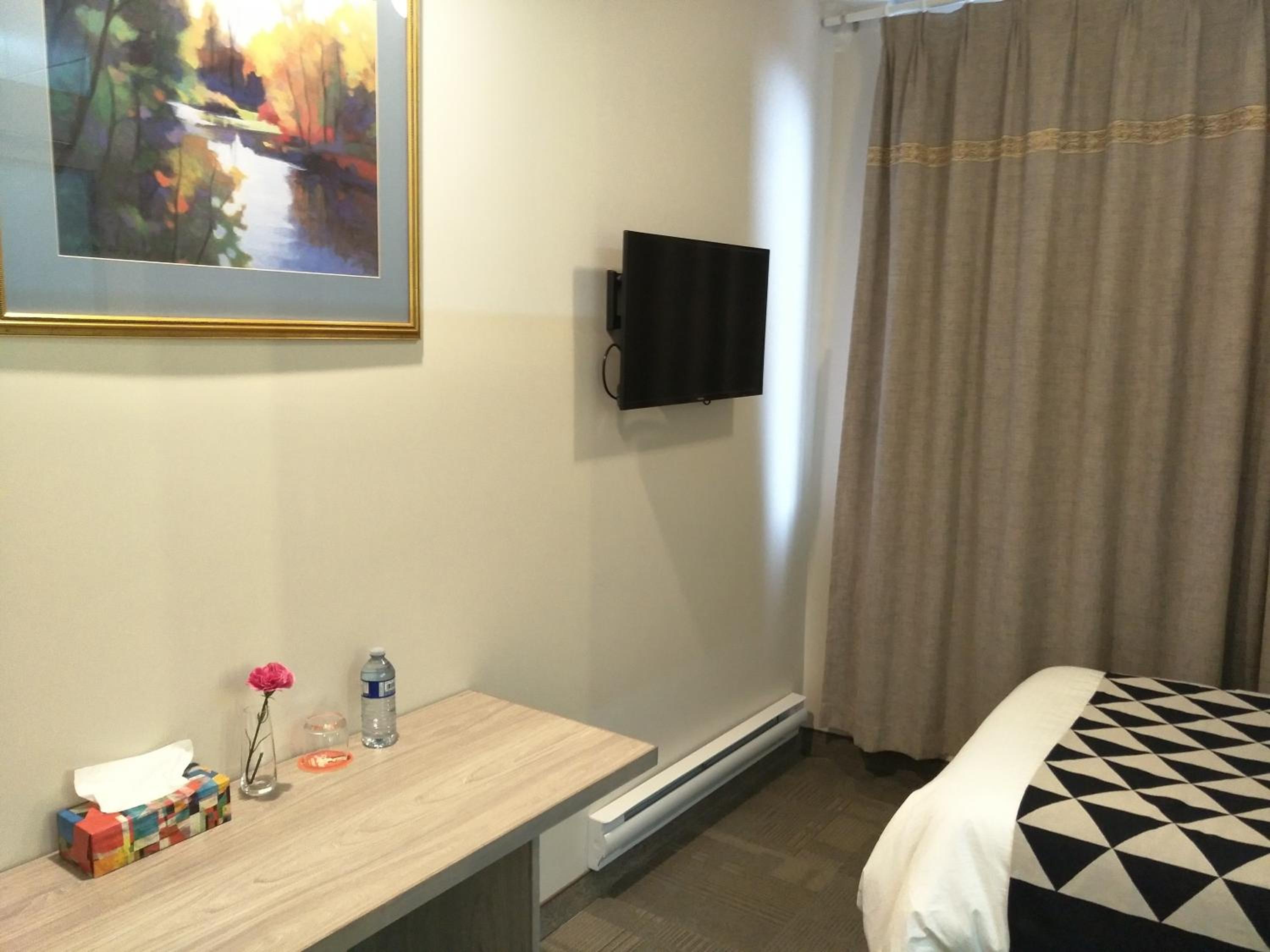 Single Room with Private Bathroom