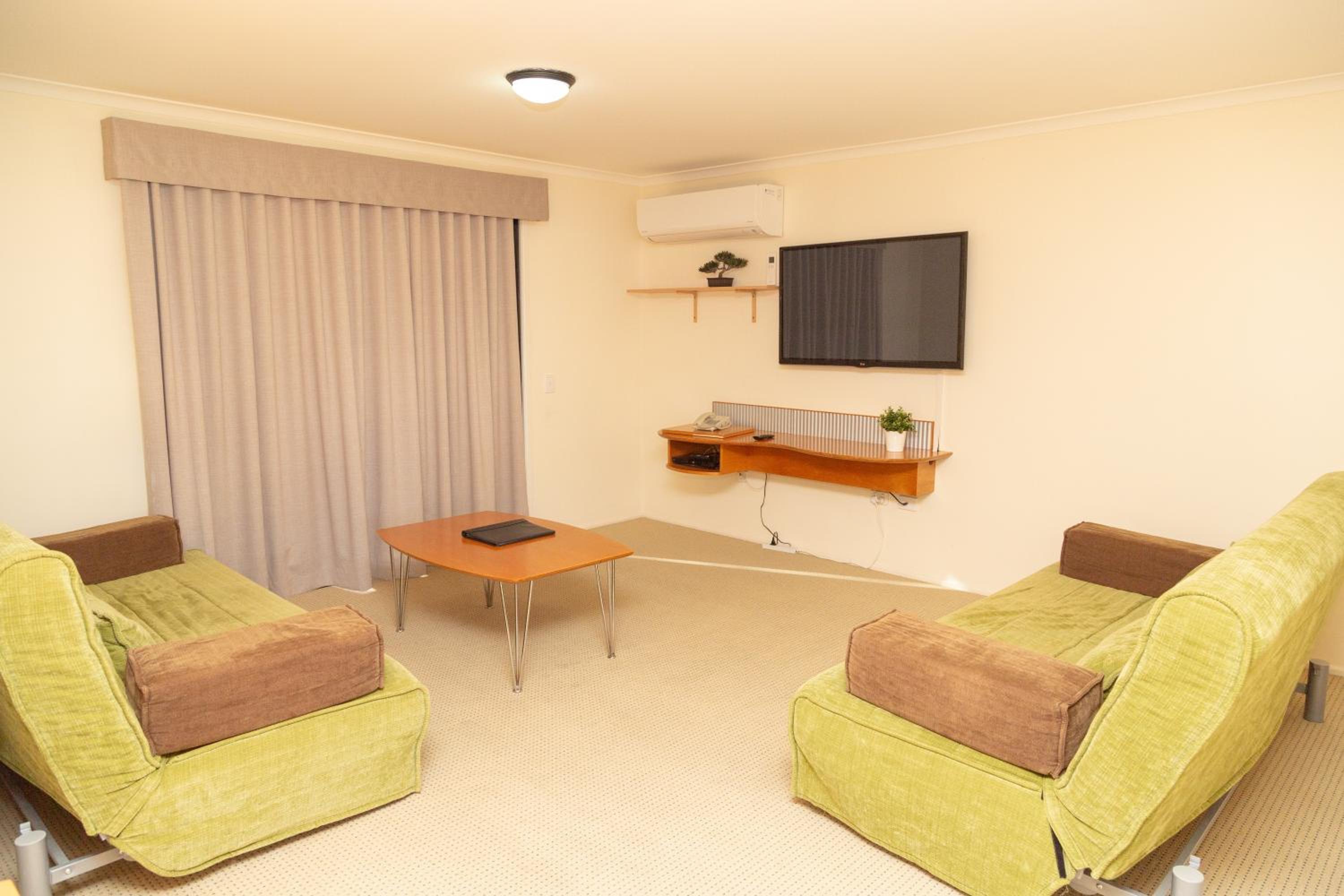 Apartment photo 3