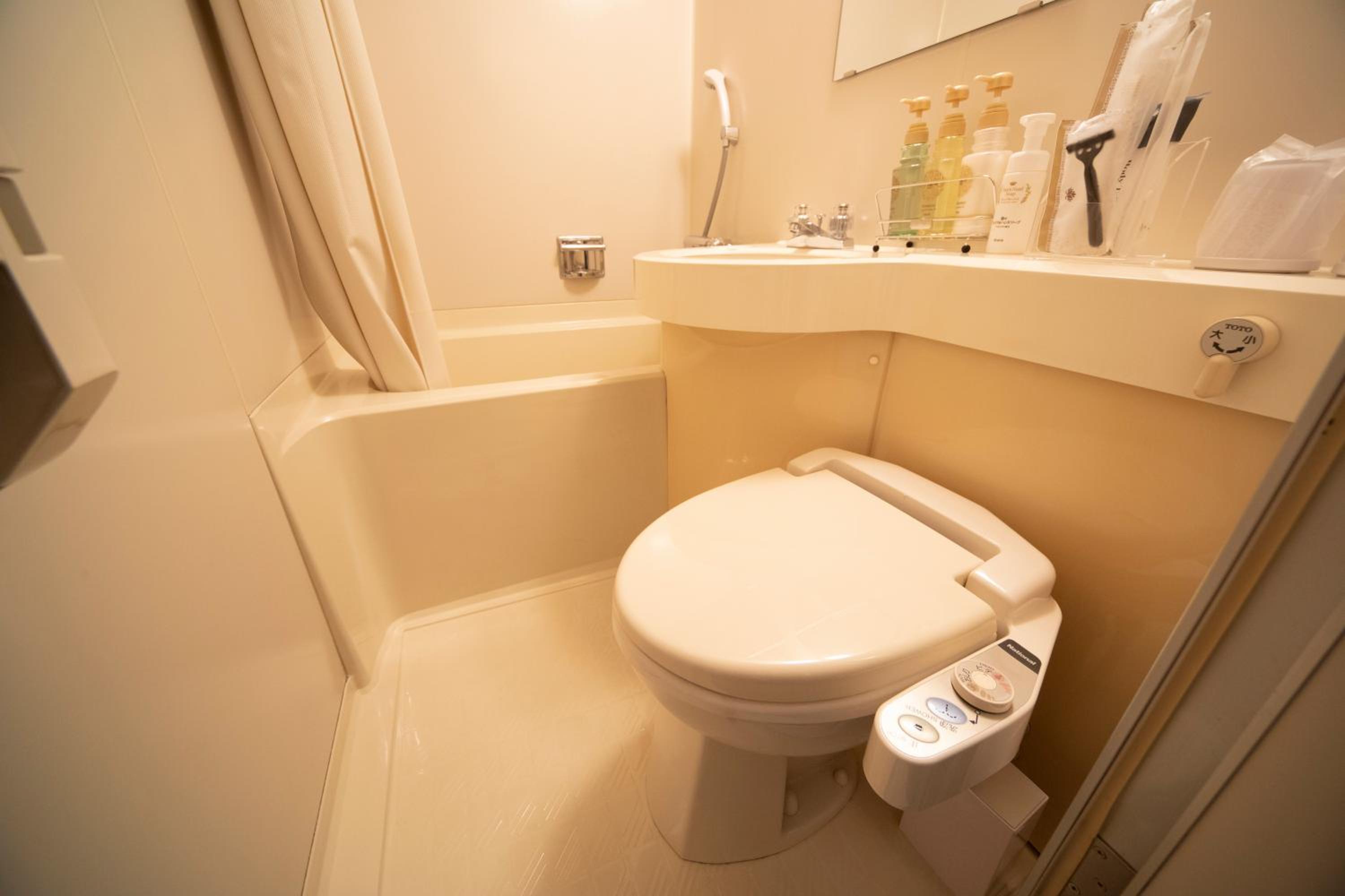 Deluxe Double Room - Non-Smoking photo 3