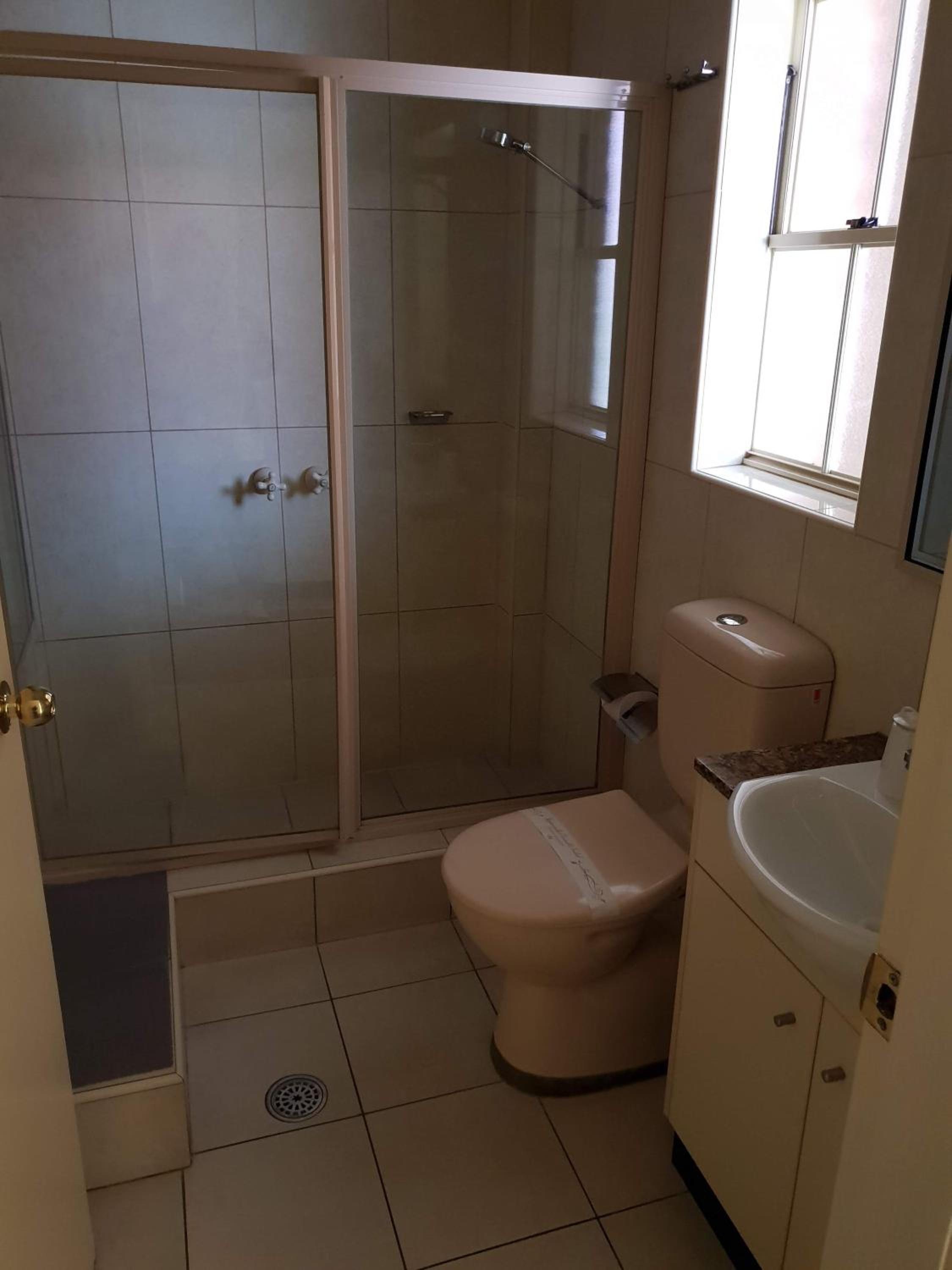 Superior Queen Suite with Spa Bath (Upstairs Unit)  photo 2