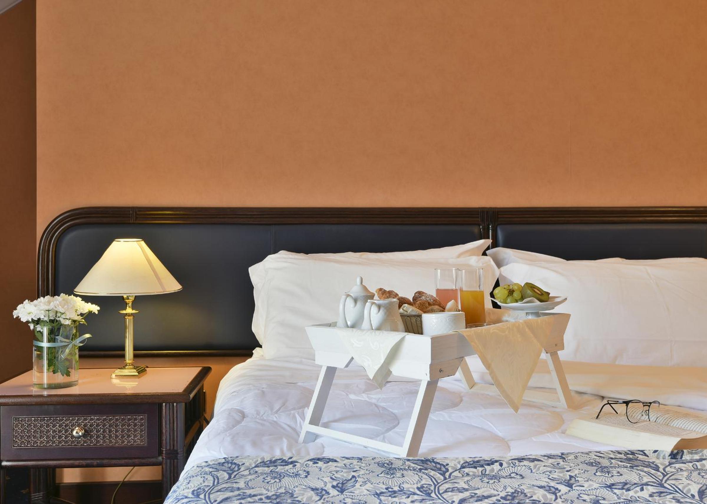 Standard Double Room - Photo 2