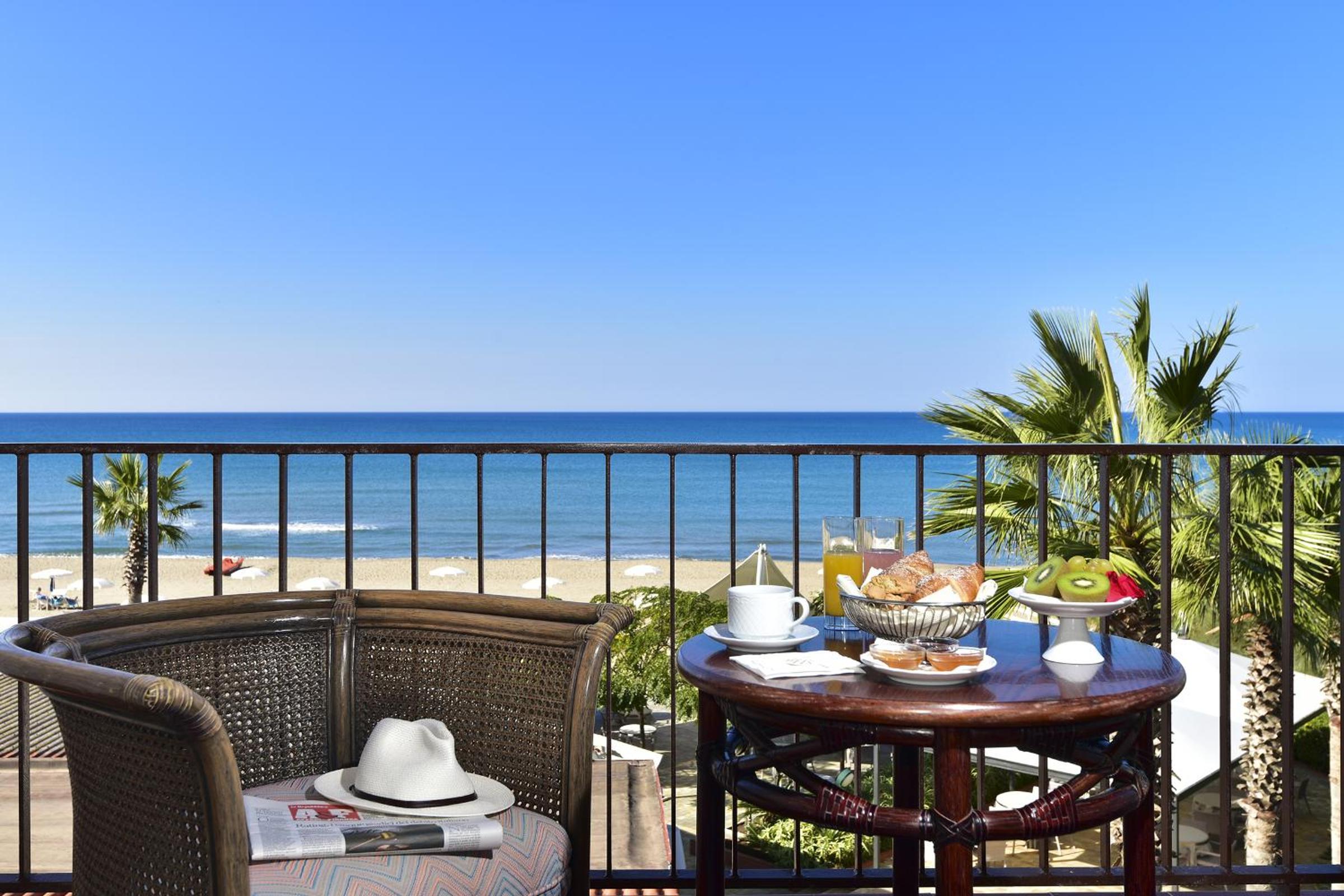 Junior Suite with Sea View - Photo 6