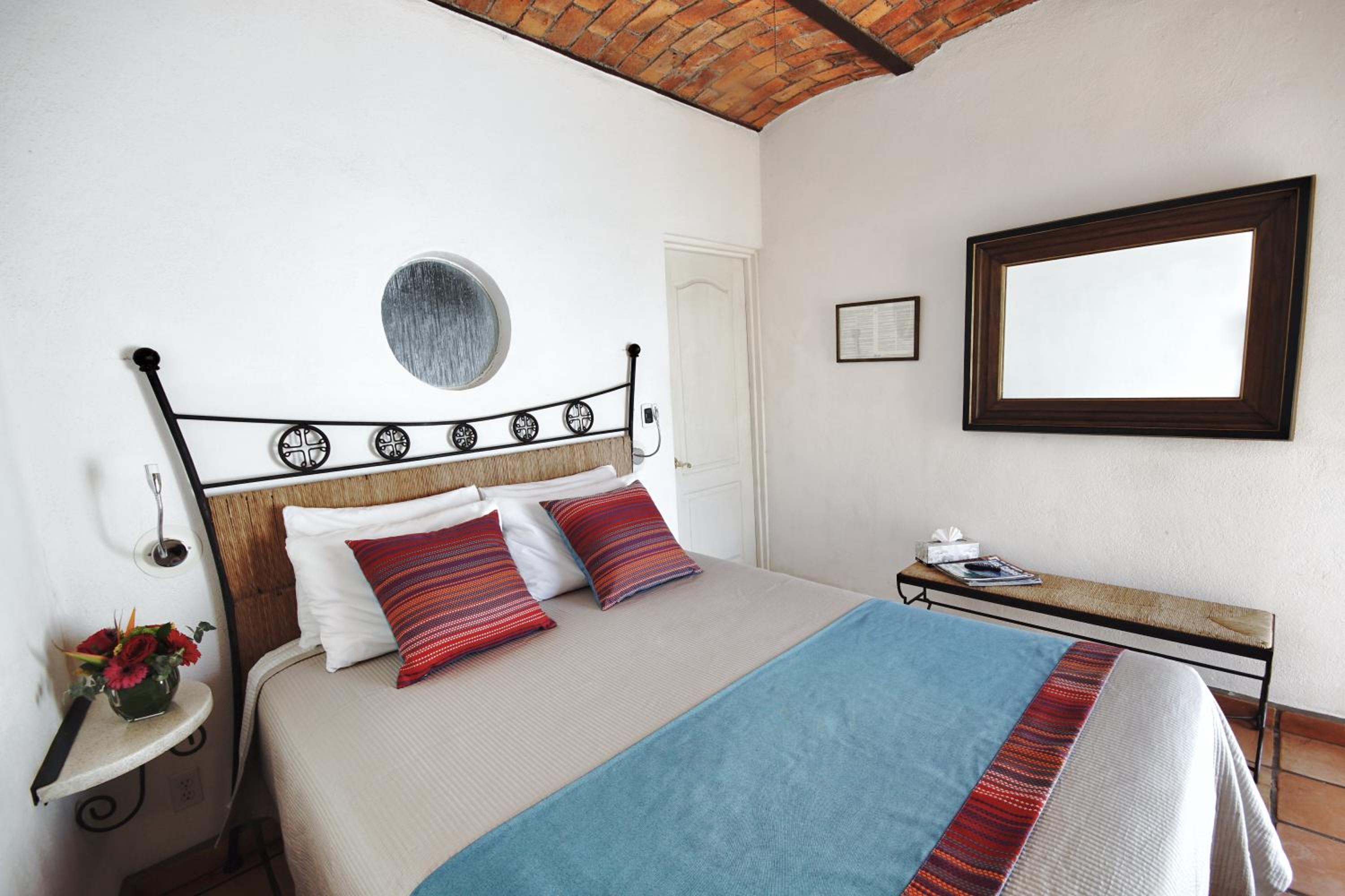 Standard Room - Photo 21