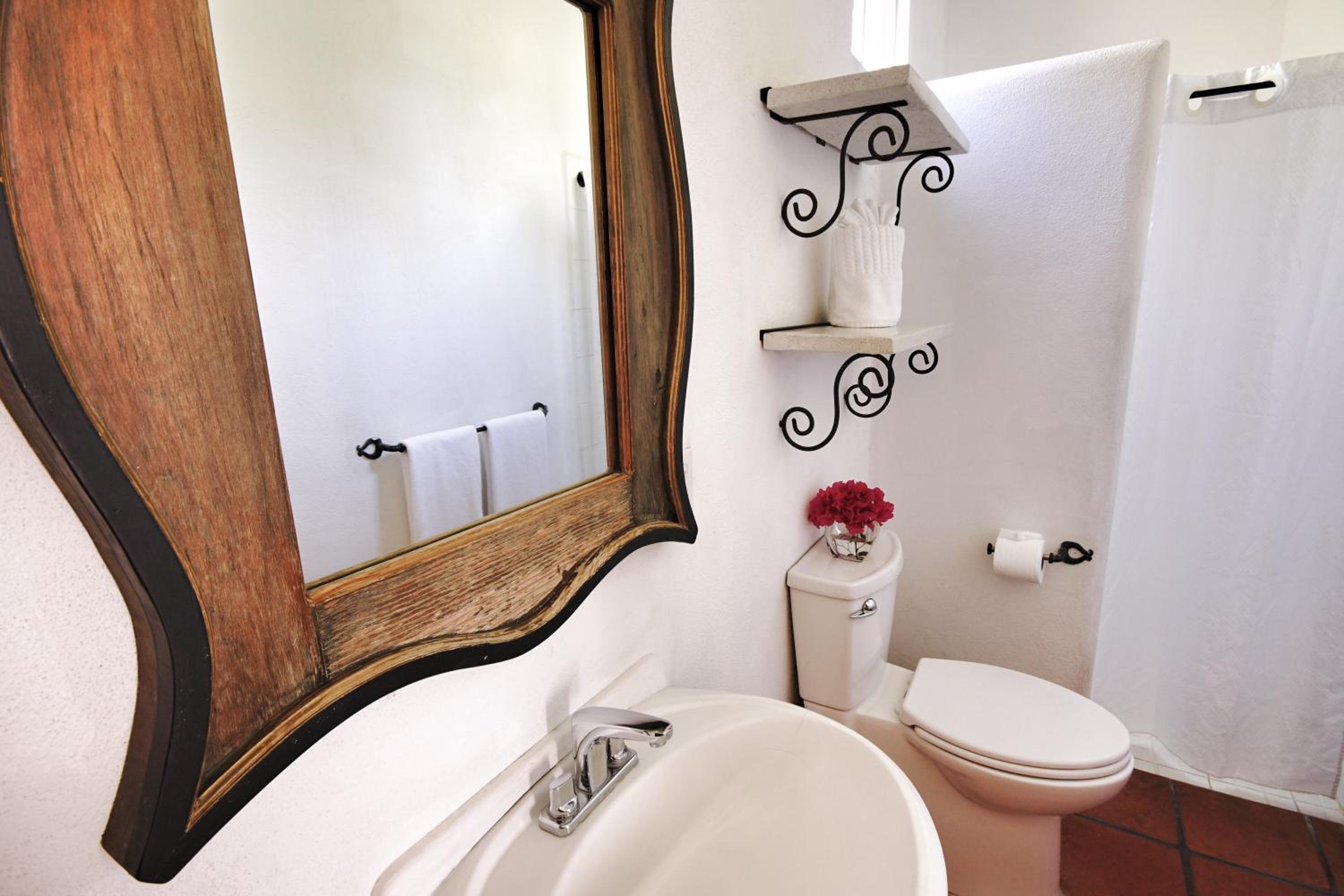 Standard Room - Photo 2