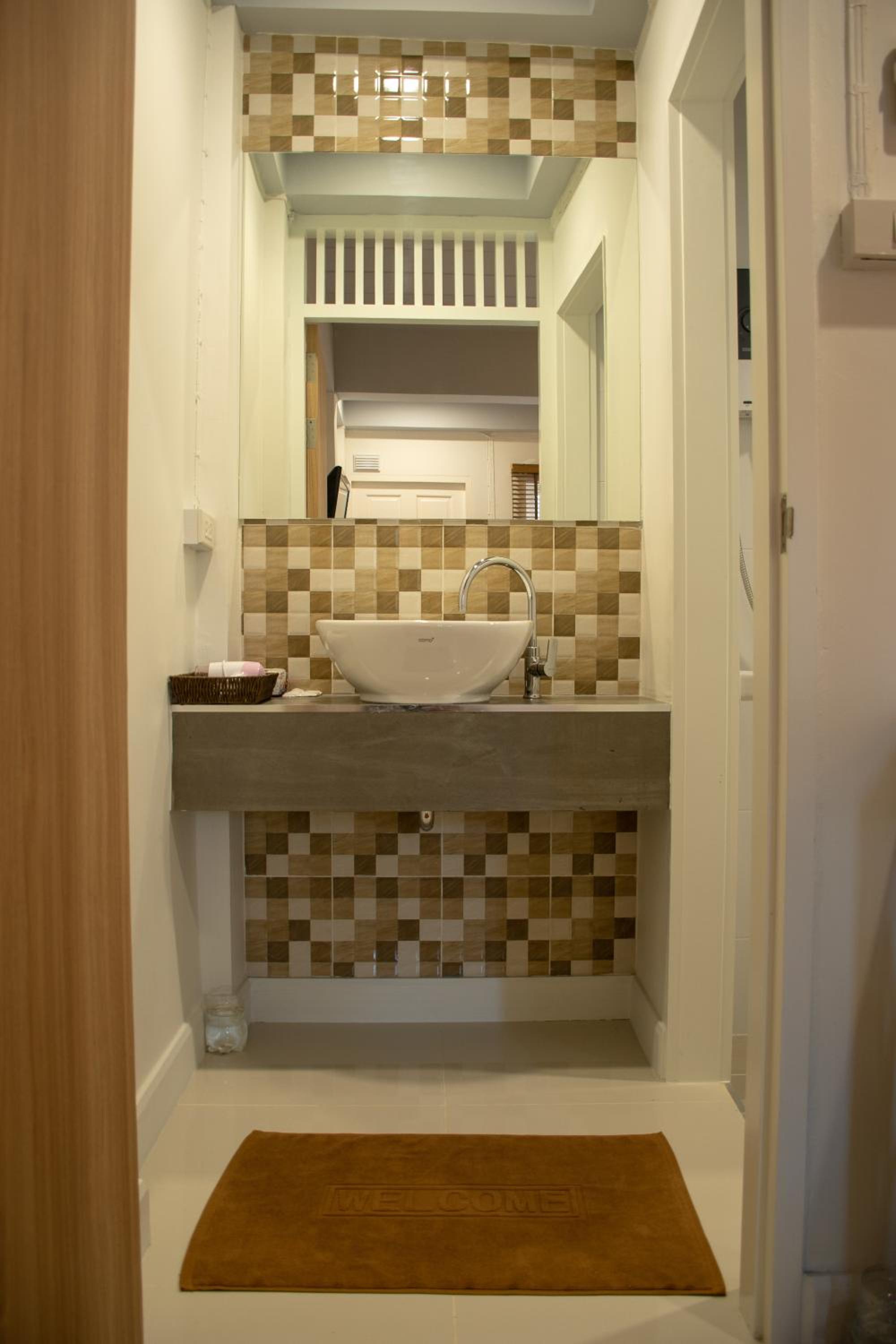 Standard Double Room - Photo 3