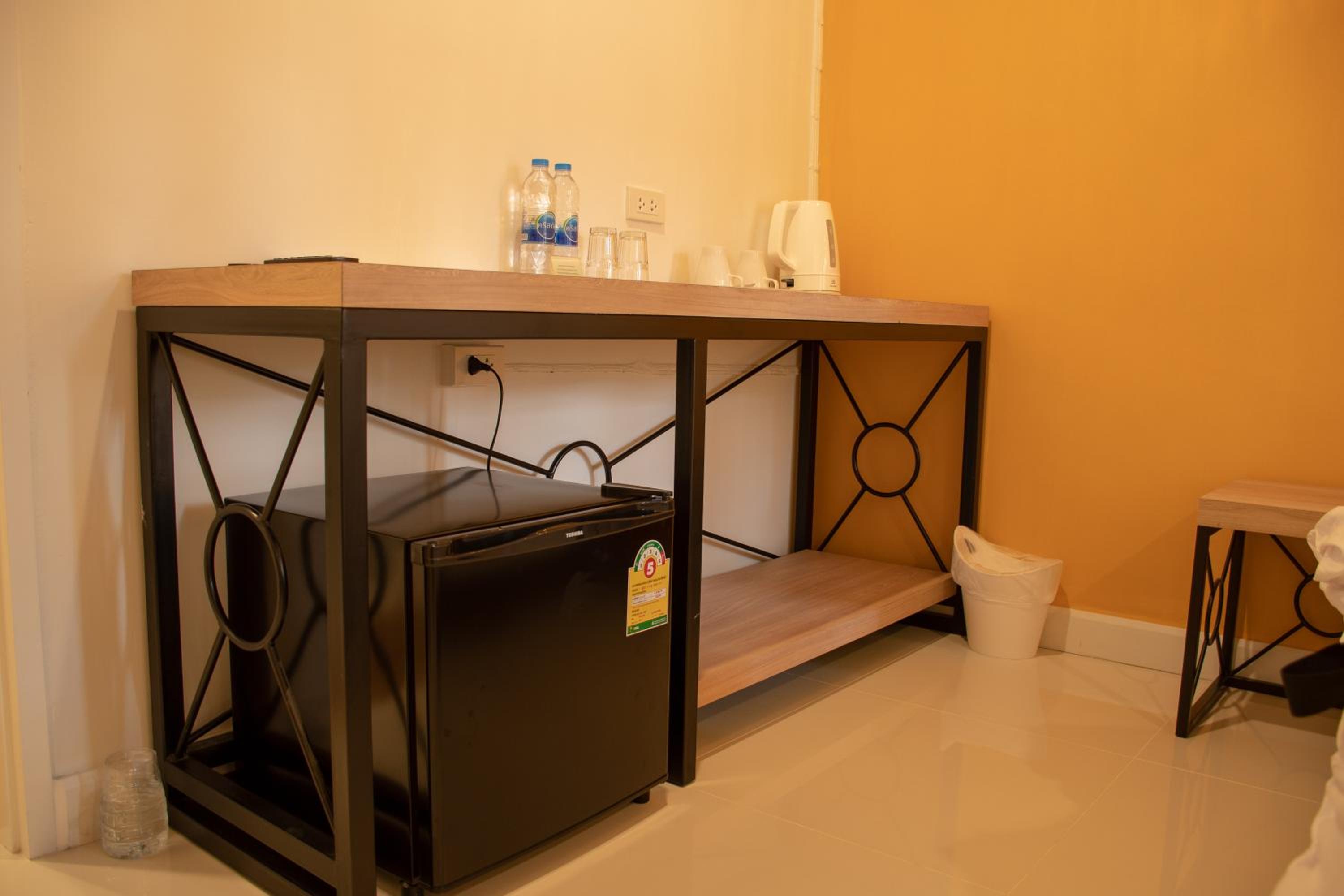 Standard Double Room - Photo 6