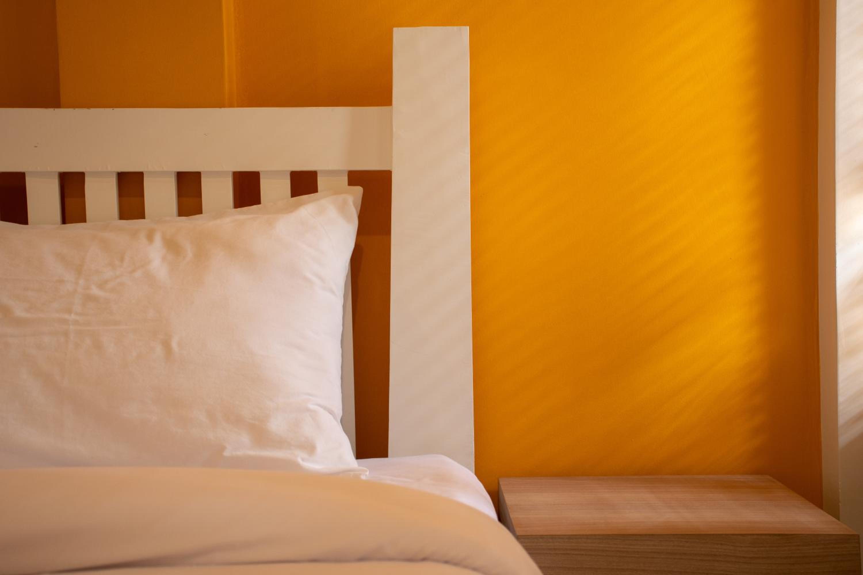 Standard Double Room - Photo 7
