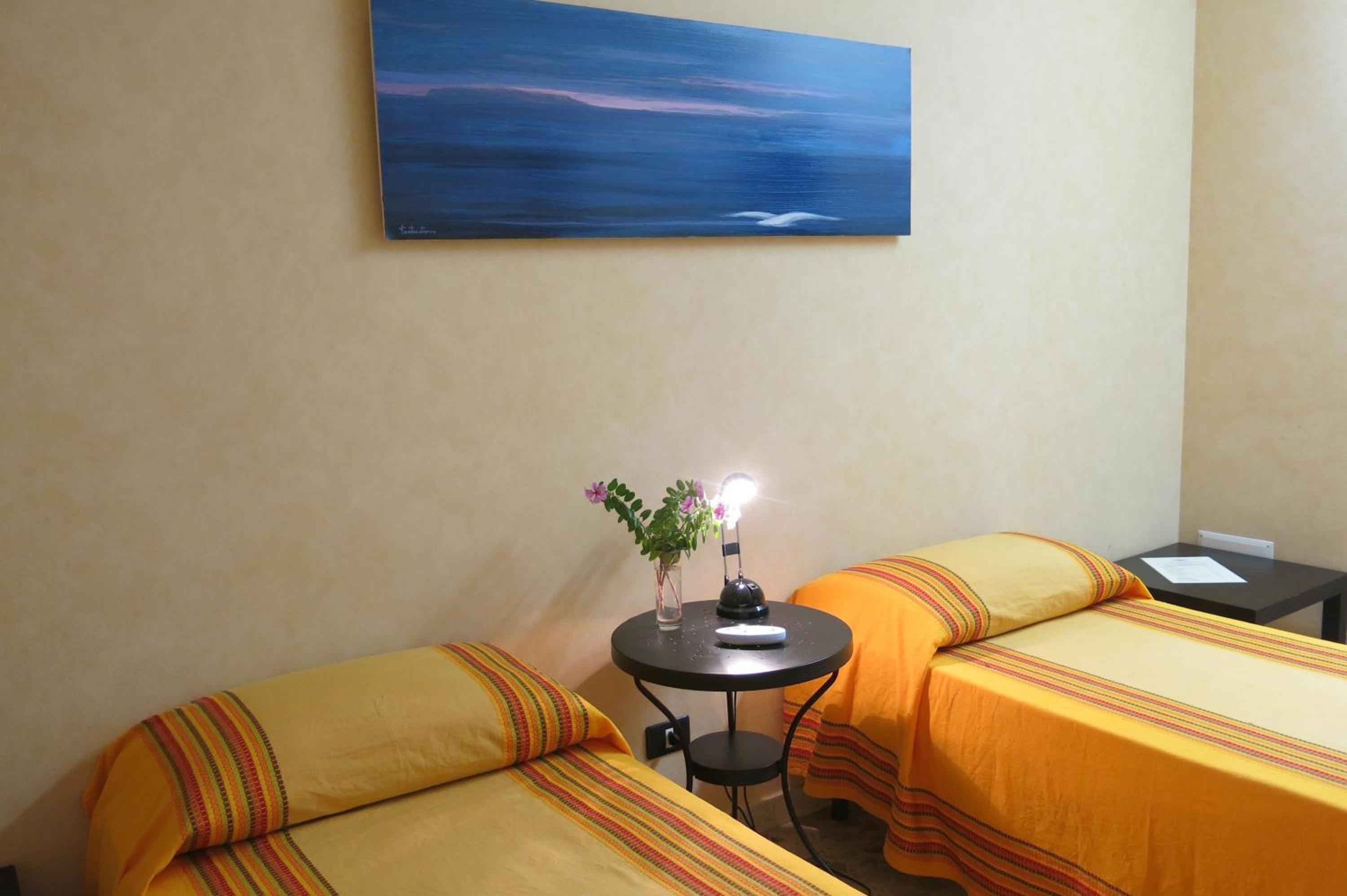 Family Suite - Photo 9