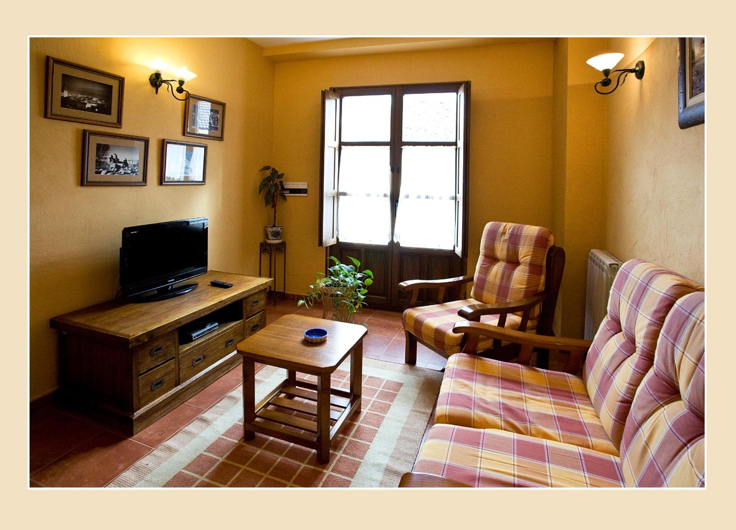 Two-Bedroom Apartment photo 2