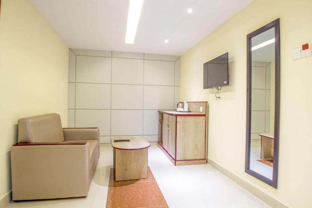 Executive Suite photo 1