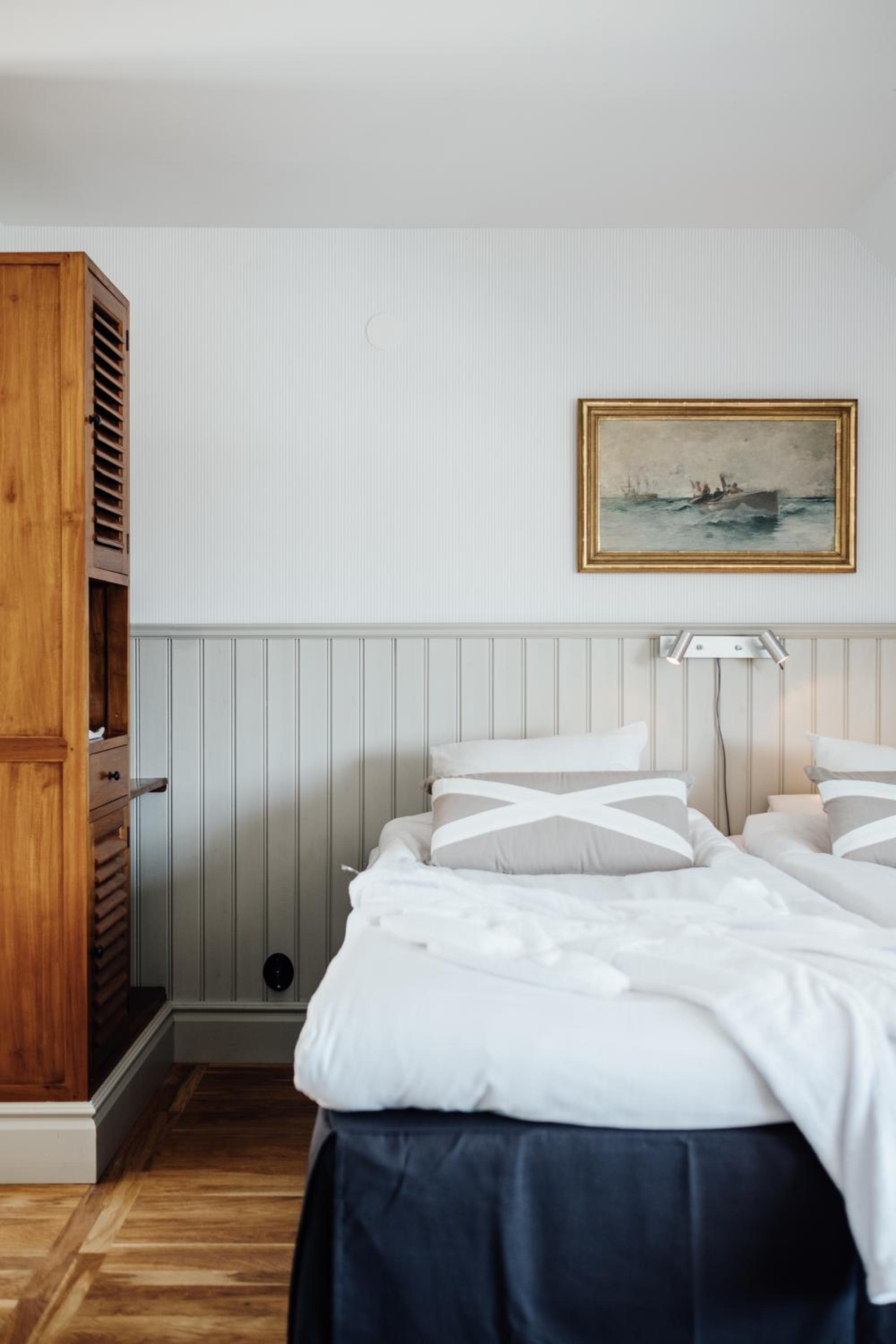 Deluxe Twin Room - Photo 10