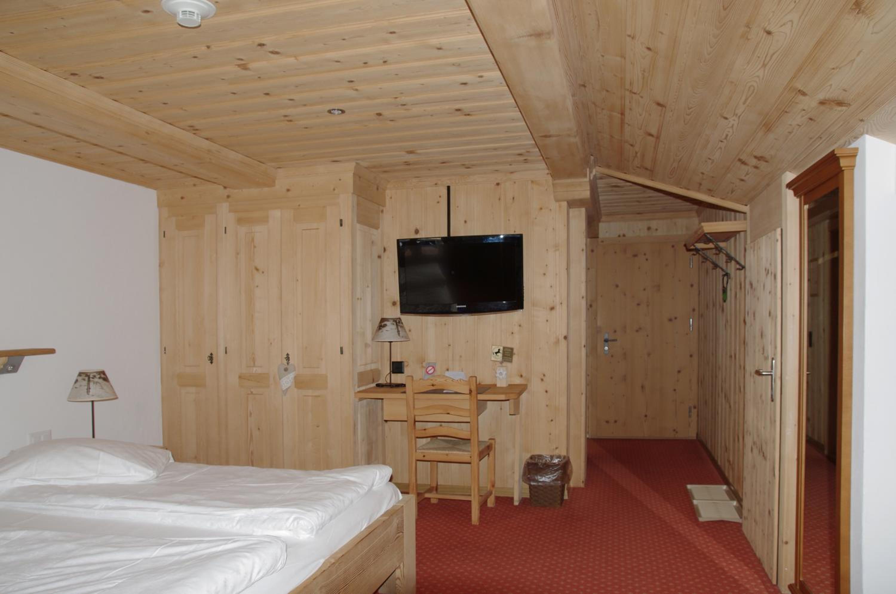 Superior Double Room with Balcony or Terrace photo 2