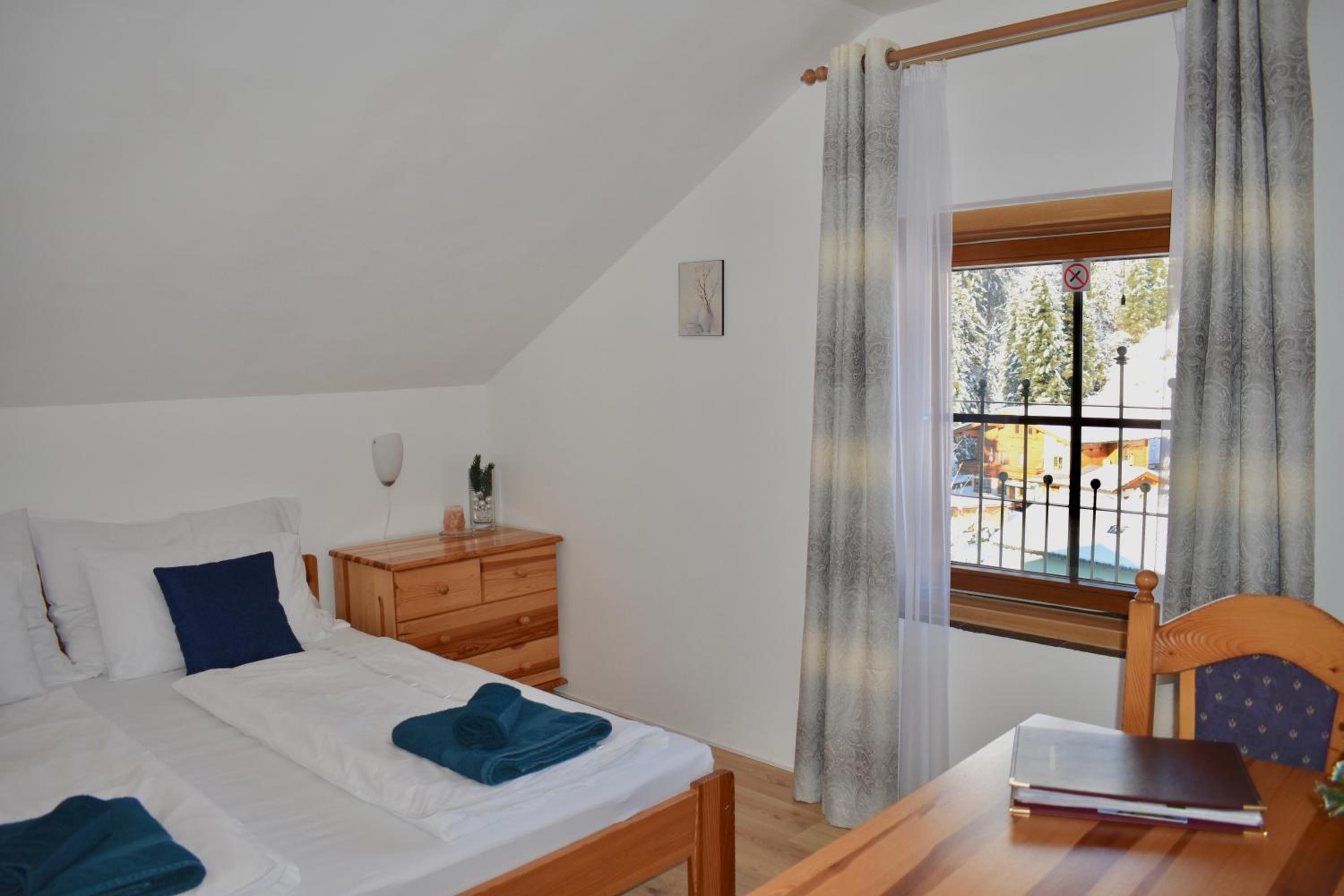 Studio Apartment photo 1
