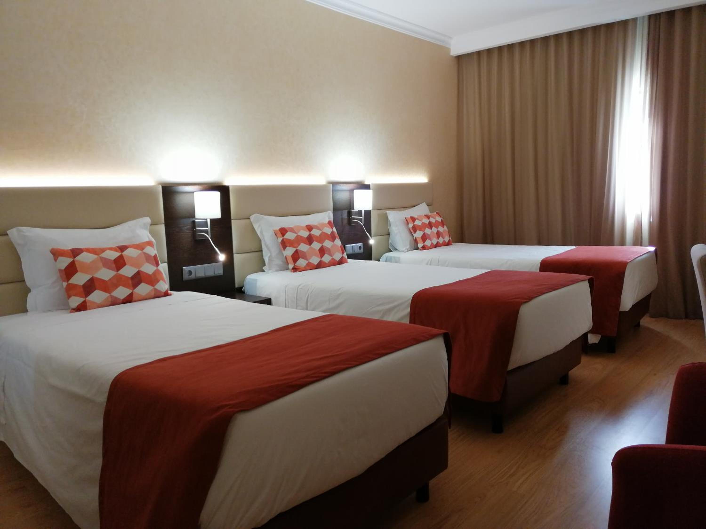 Triple Room - Photo 2
