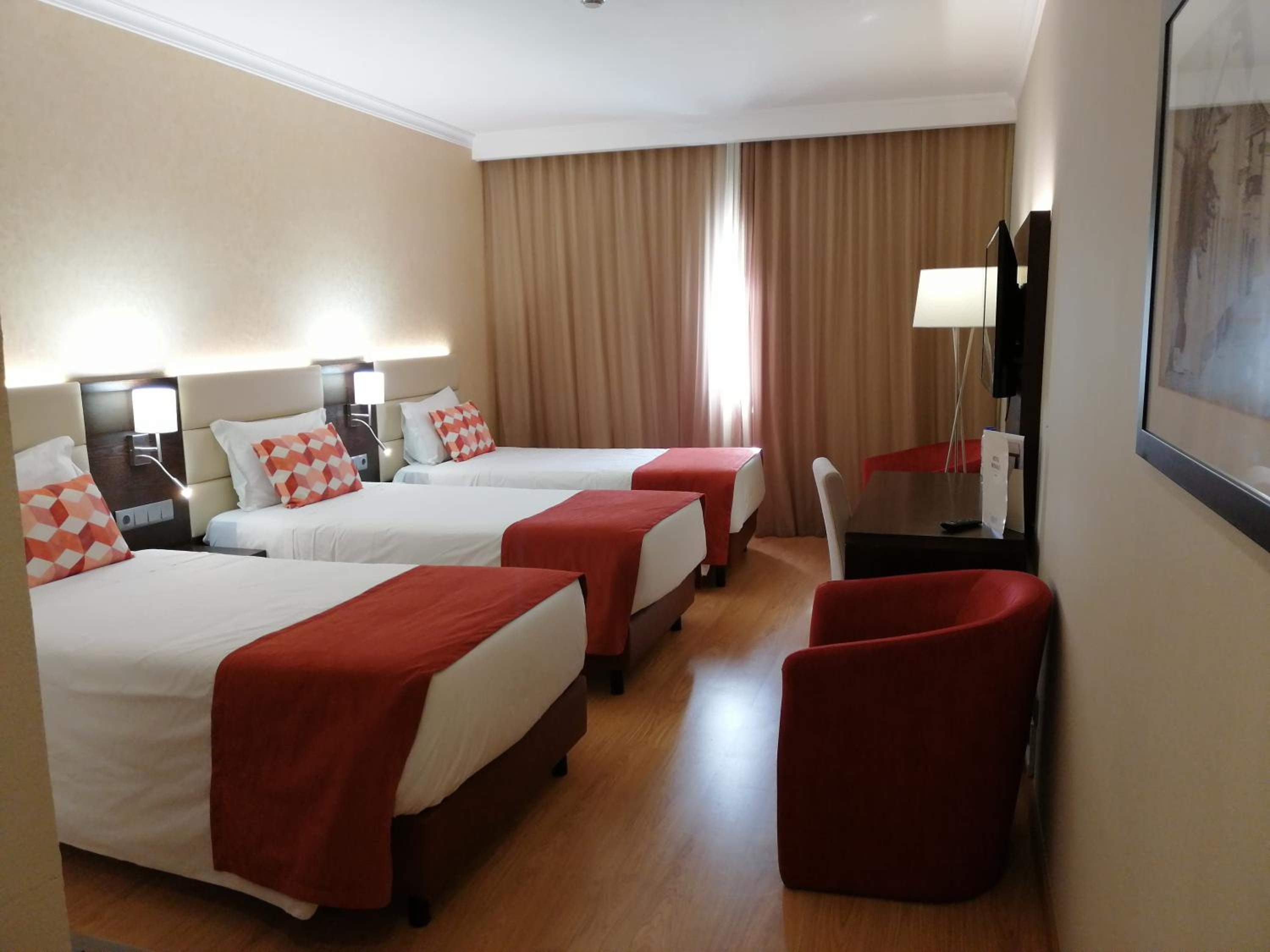 Triple Room - Photo 1