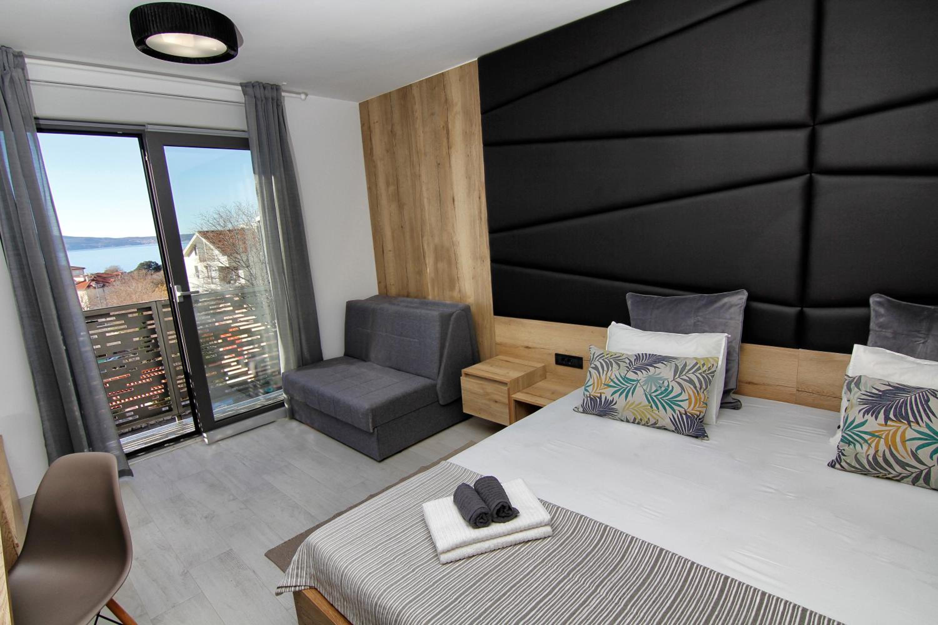 Triple Room with Sea View - Photo 4