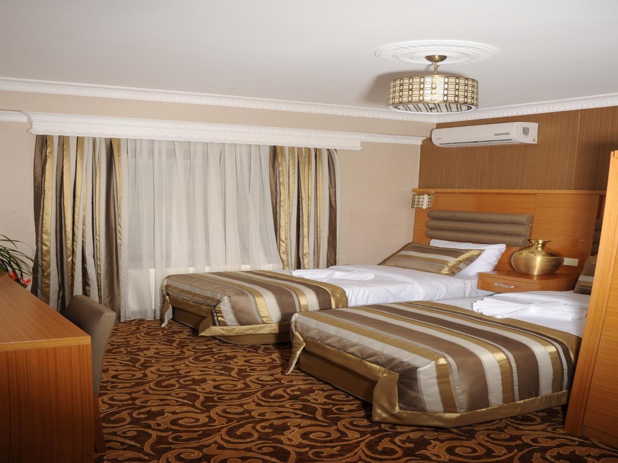 Standard Triple Room photo 3