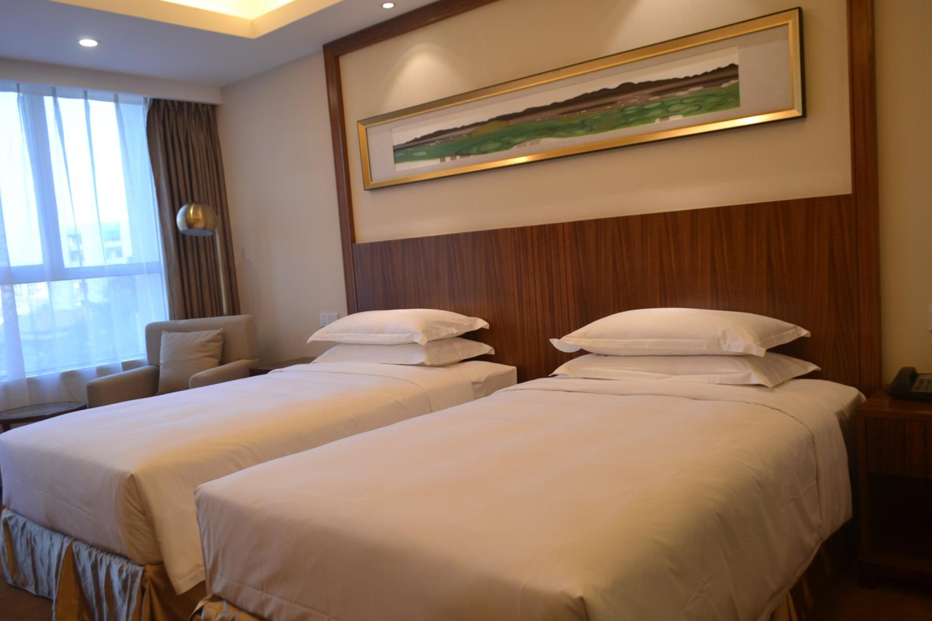 Superior Twin Room photo 2