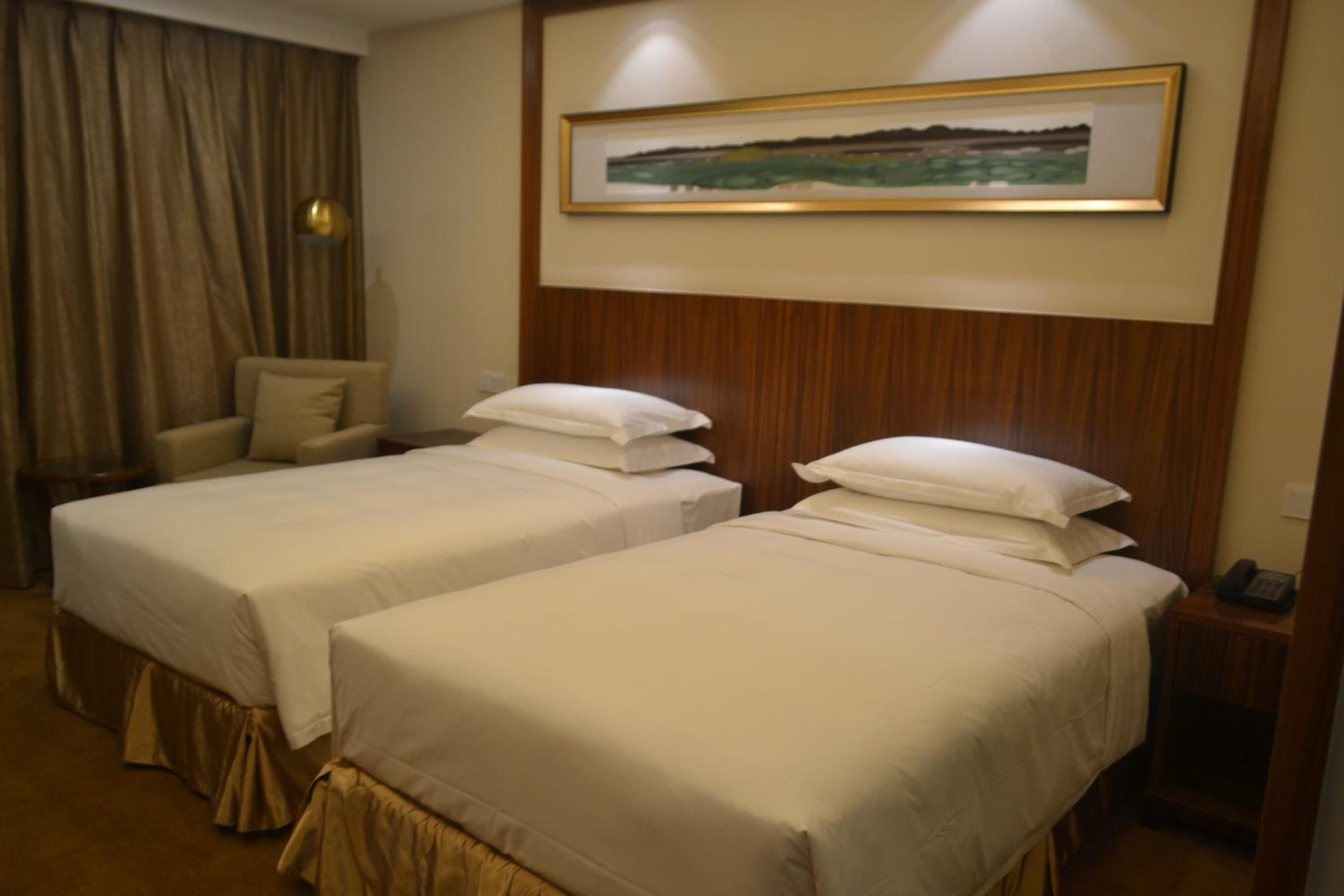 Superior Twin Room photo 1