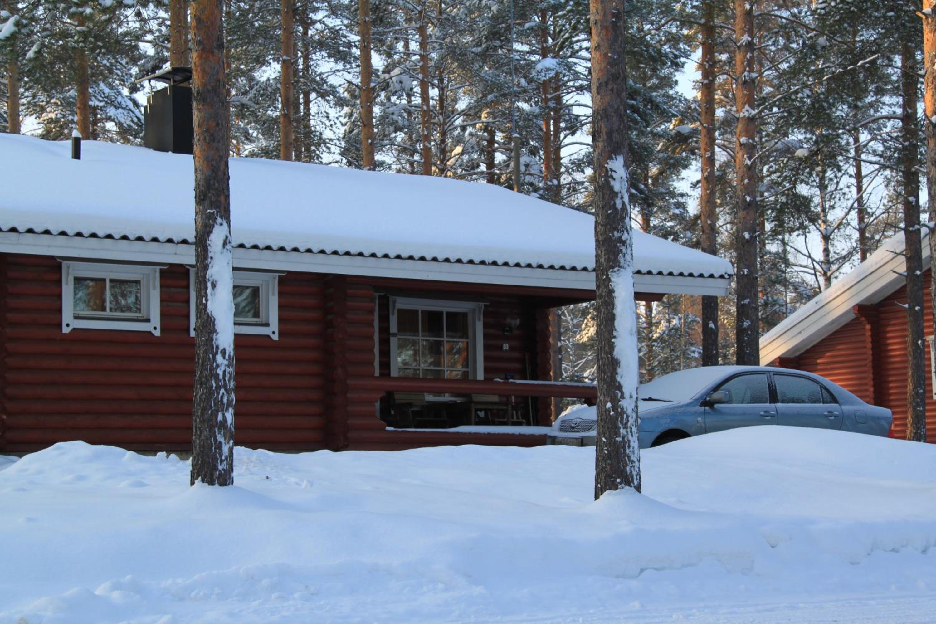 Two-Bedroom House - Photo 4