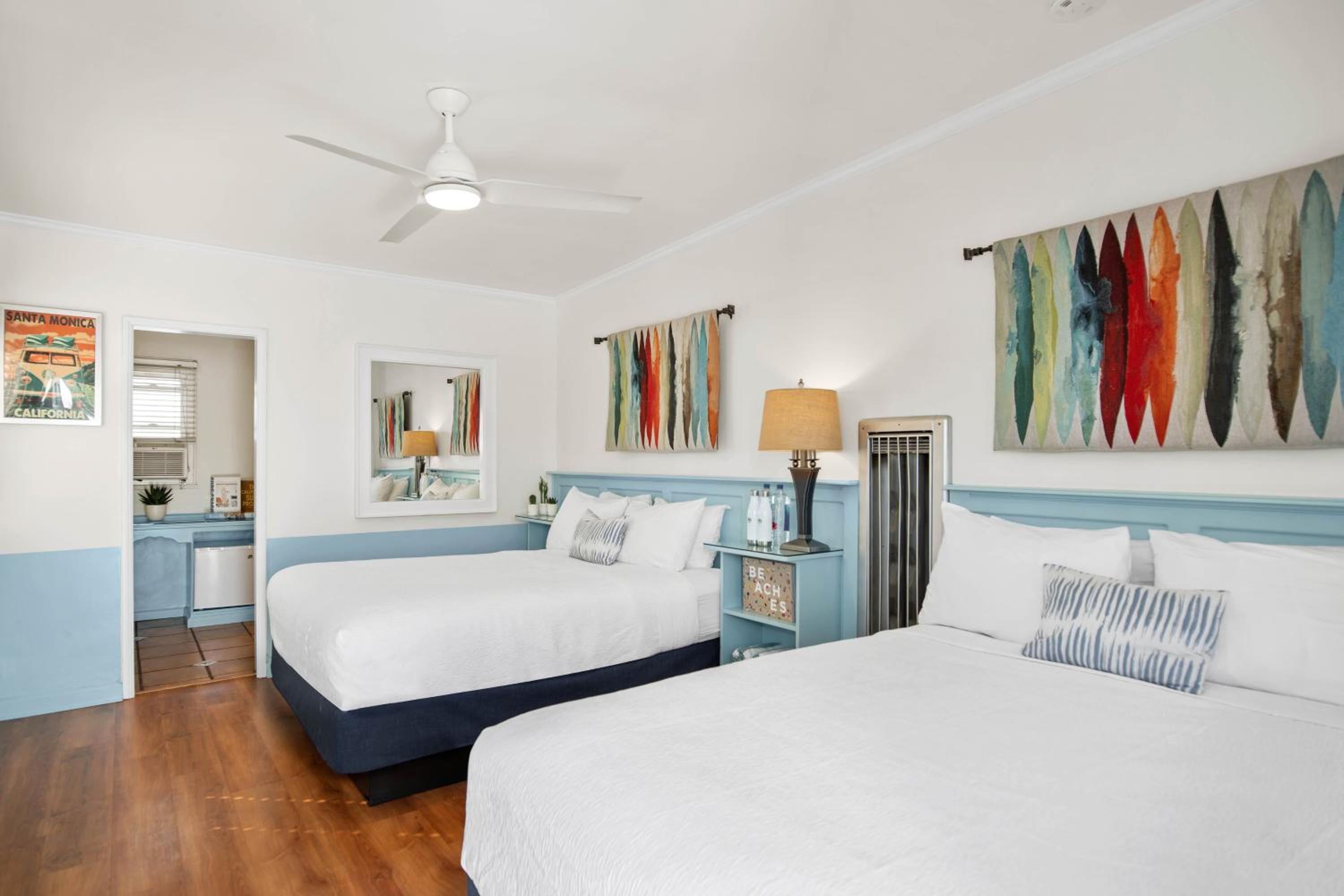 Deluxe Queen Room with Two Queen Beds photo 1
