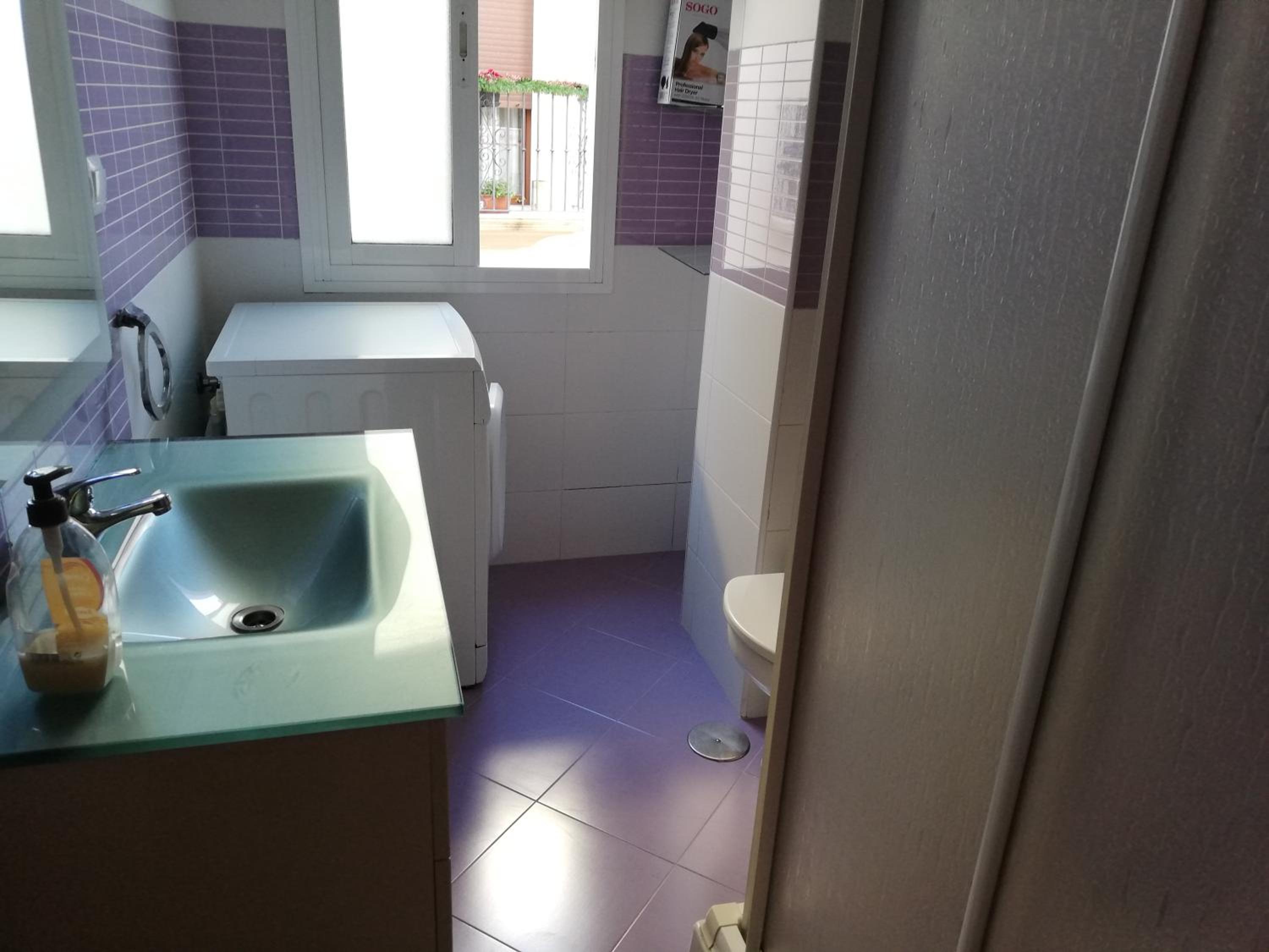 Two-Bedroom Apartment - Photo 2
