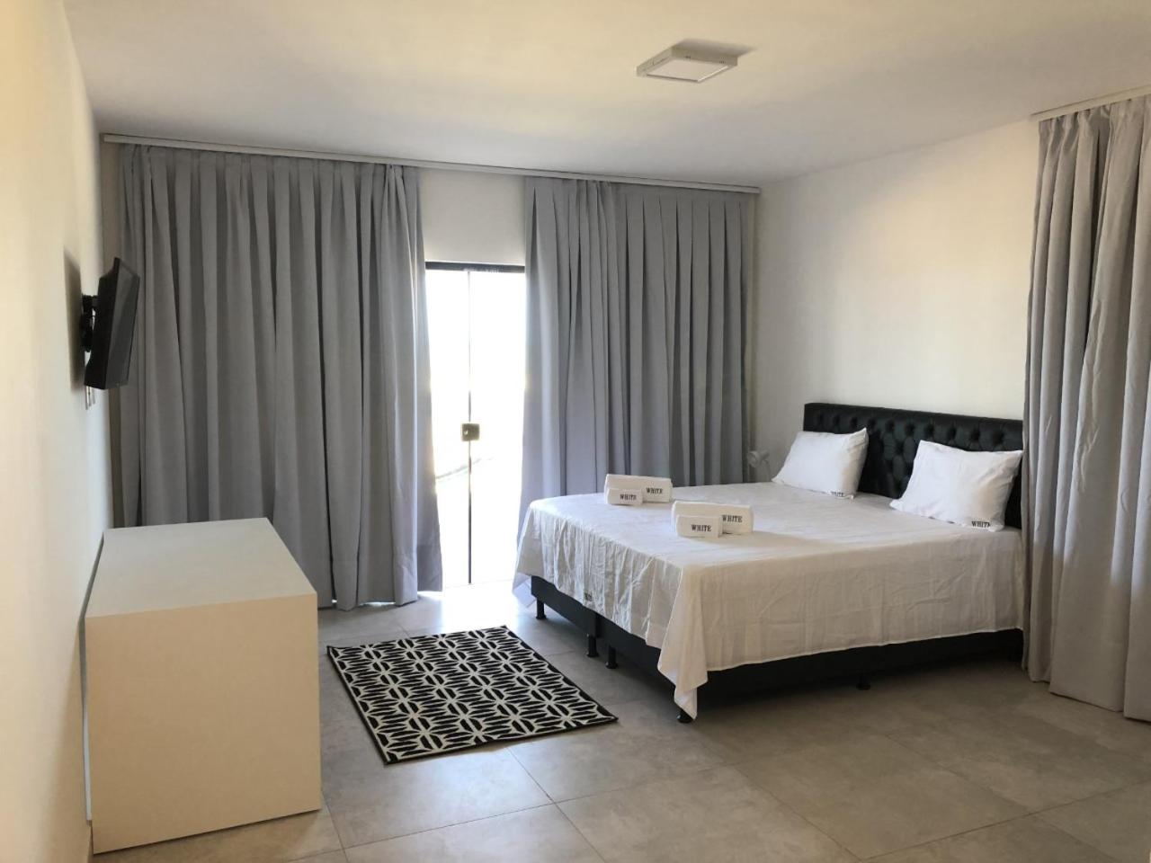 Deluxe Double Room with Sea View photo 3