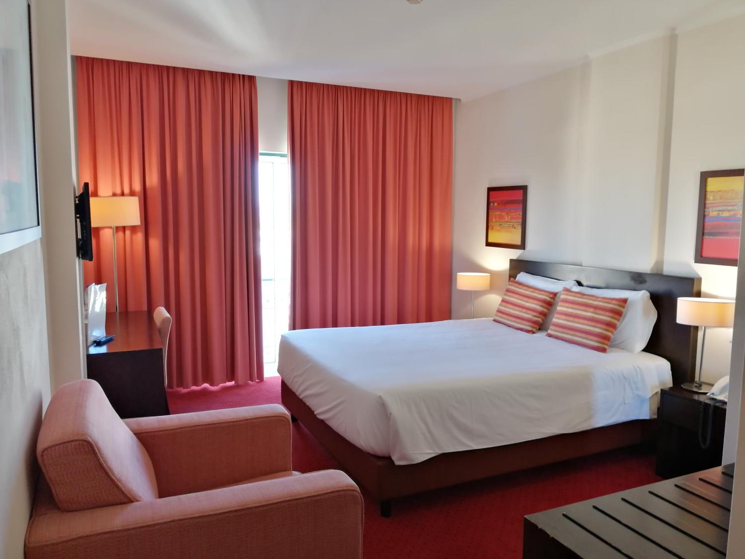 Double Room - Photo 5