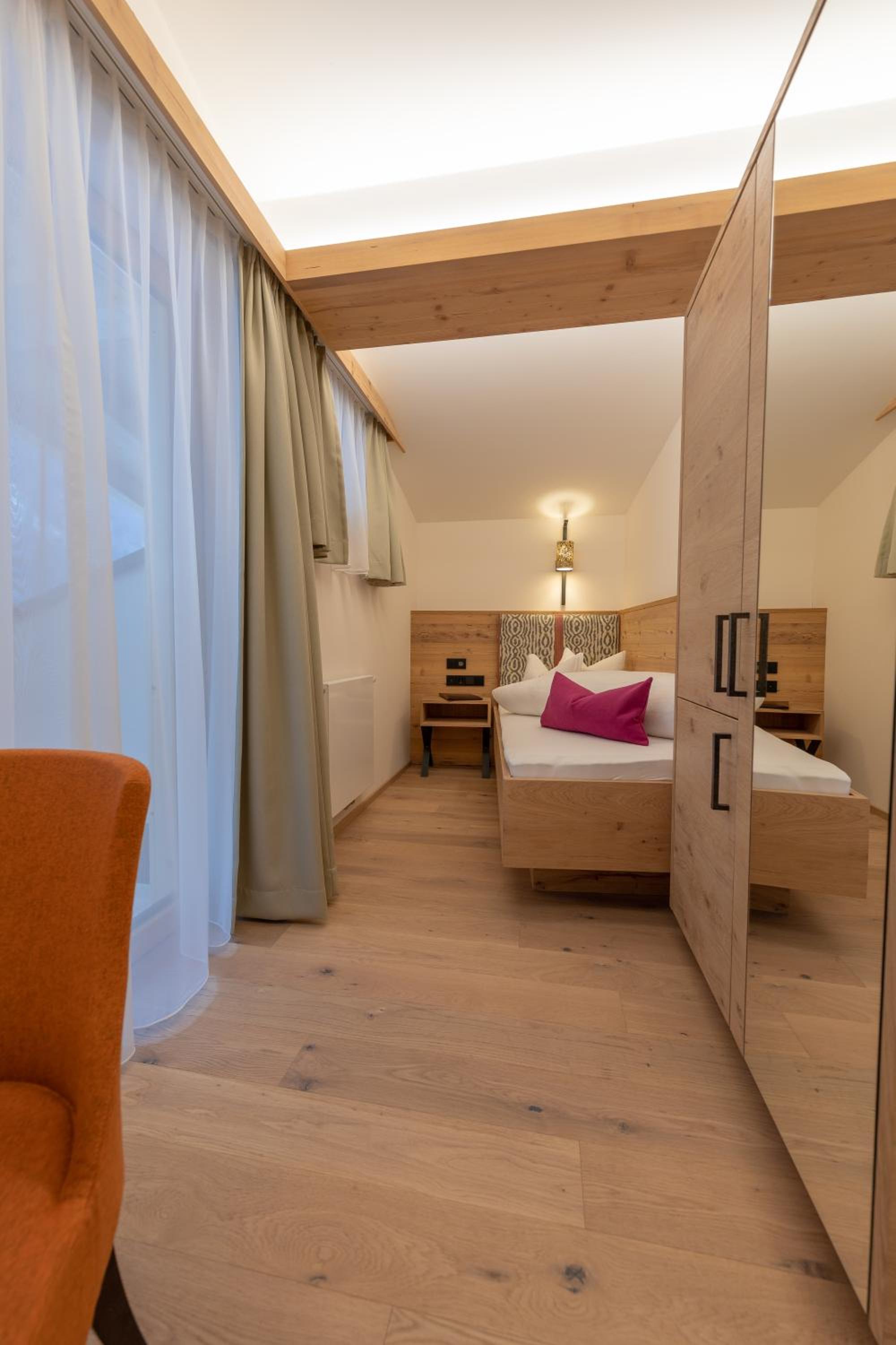 Single Room photo 2
