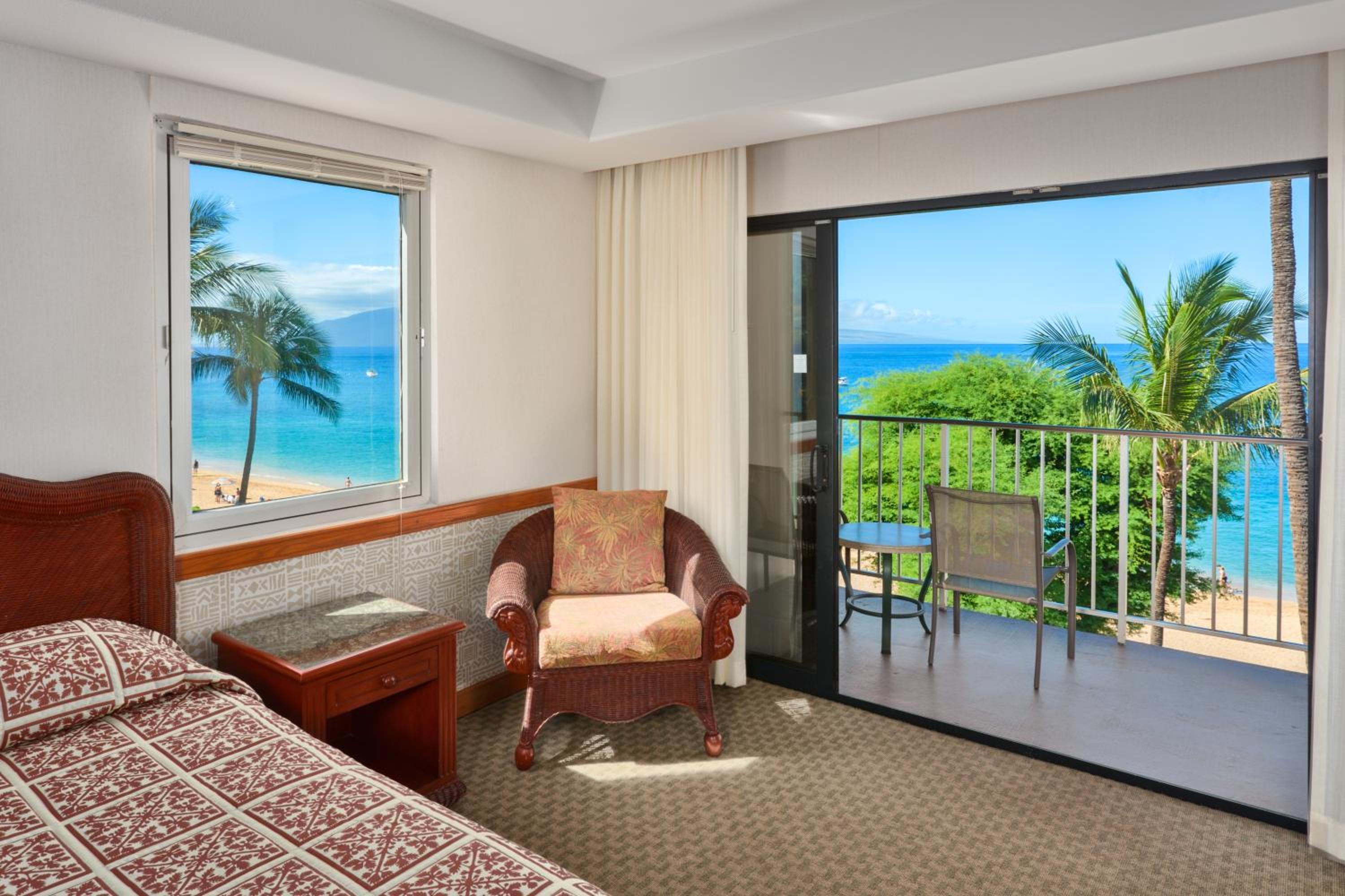 Signature Oceanfront 2 Queen beds