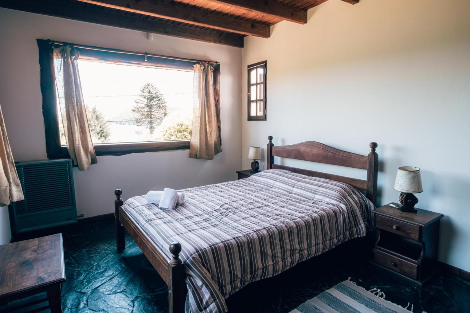 Double Room with Shared Bathroom photo 1