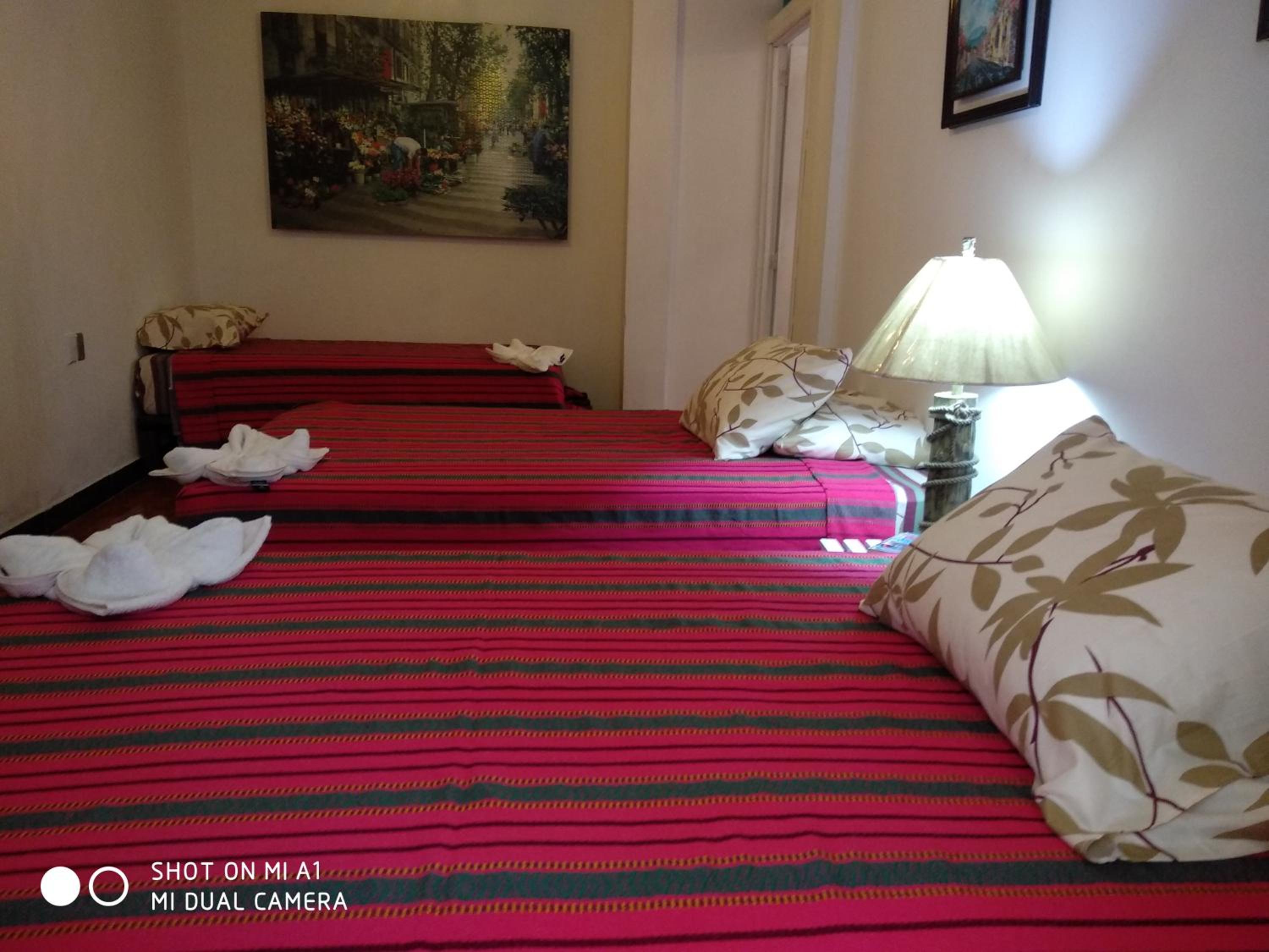 Deluxe Triple Room photo 3