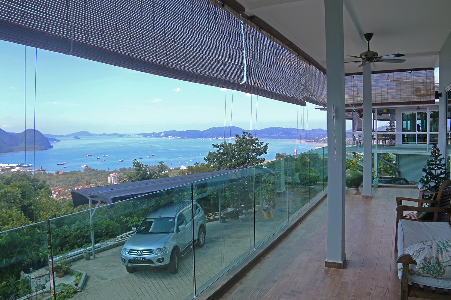 Deluxe Double Room with Balcony and Sea View